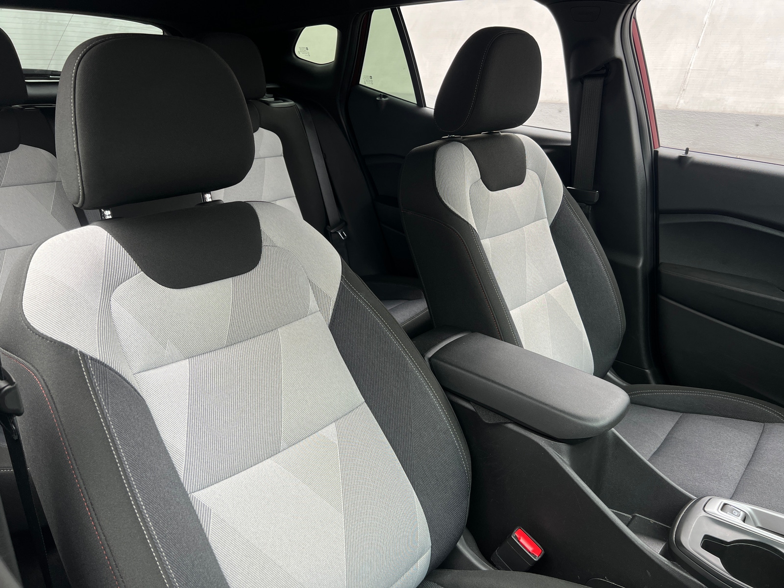Thumbnail: 2025 Chevrolet Trax - 2