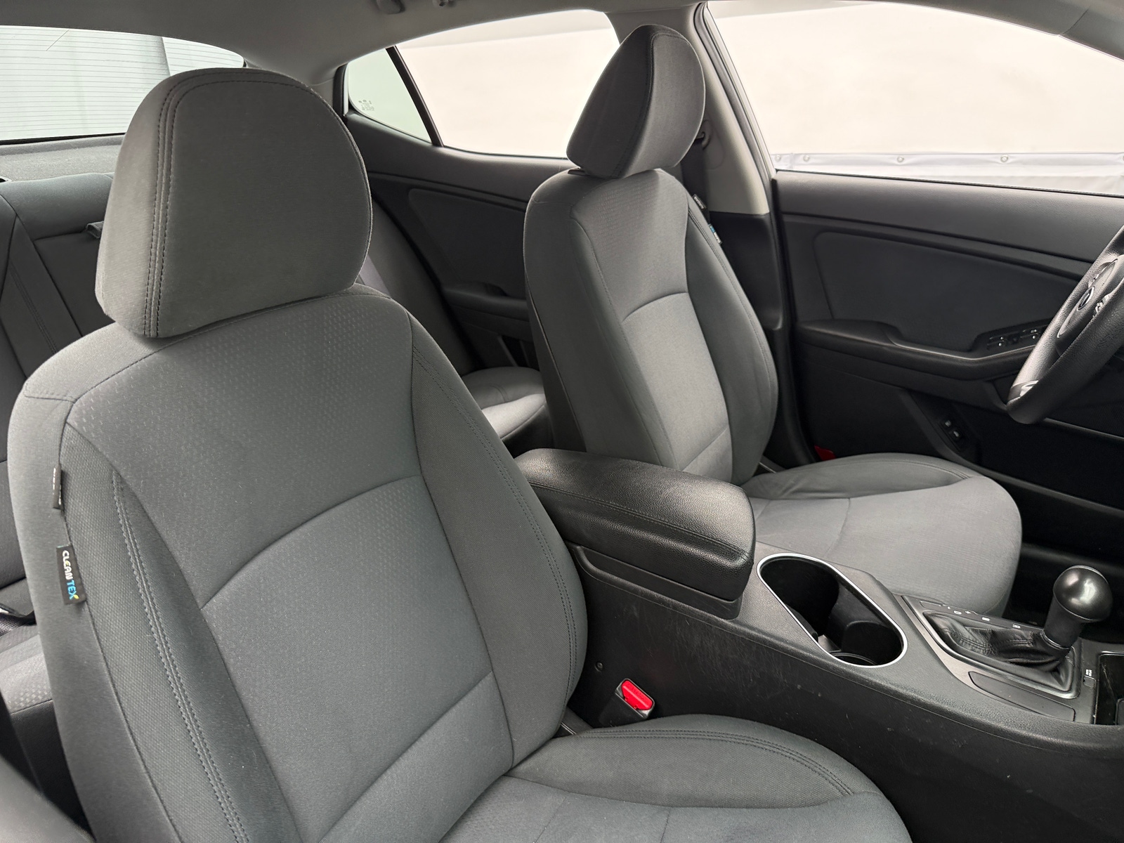 Thumbnail: 2015 Kia Optima - 2