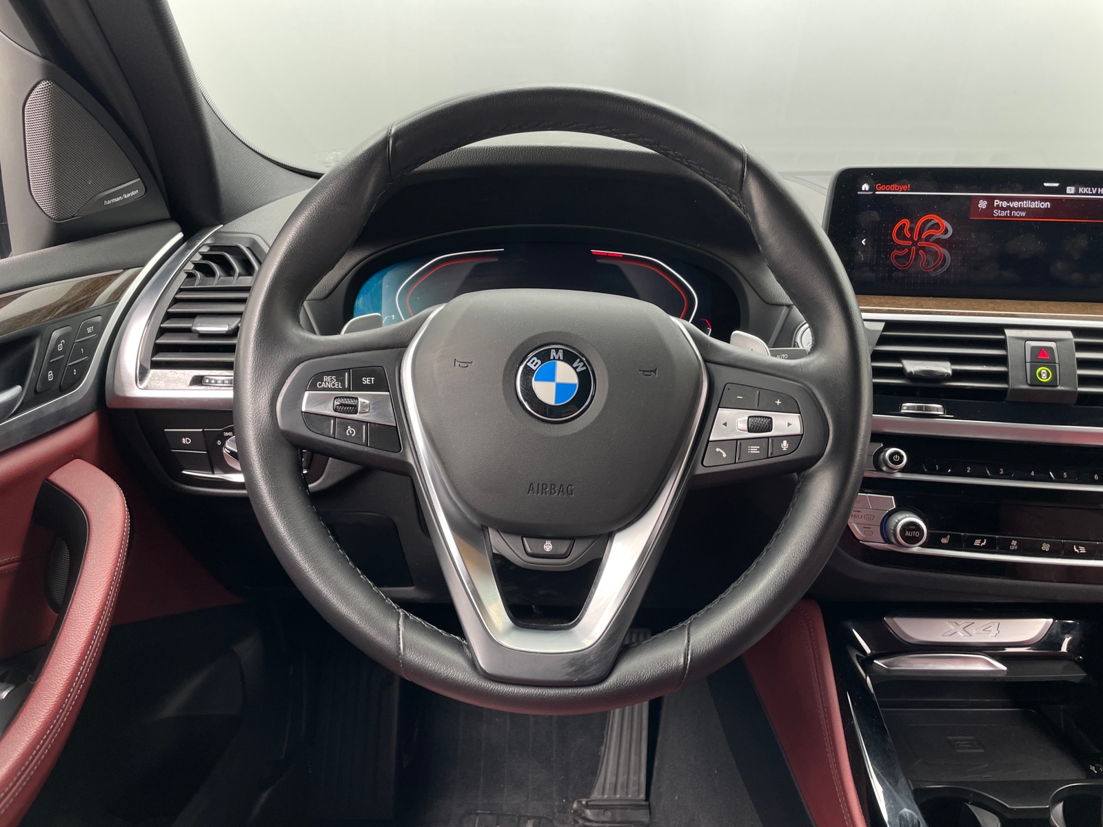 Thumbnail: 2021 BMW X4 - 4