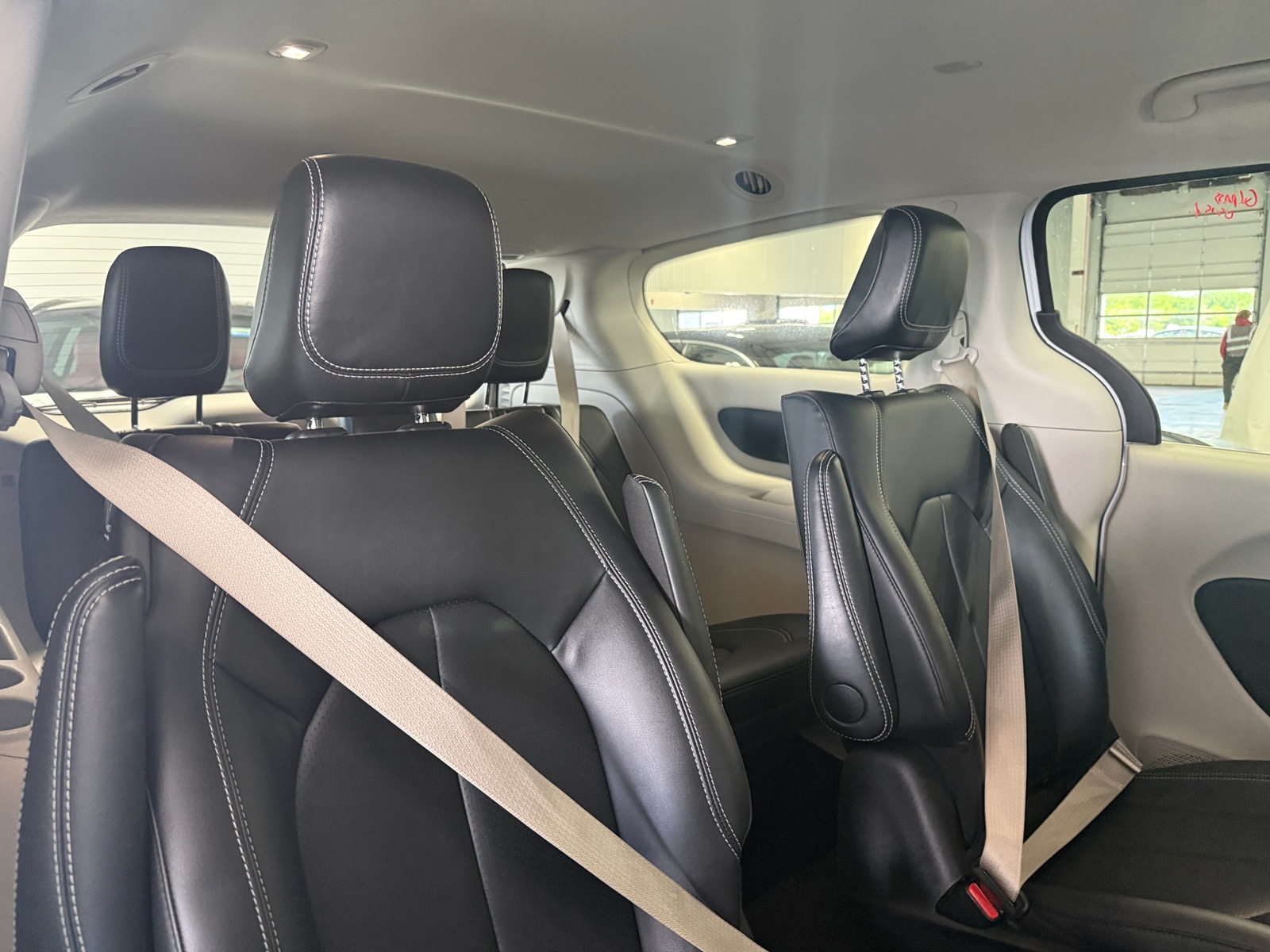 Thumbnail: 2024 Chrysler Pacifica - 5