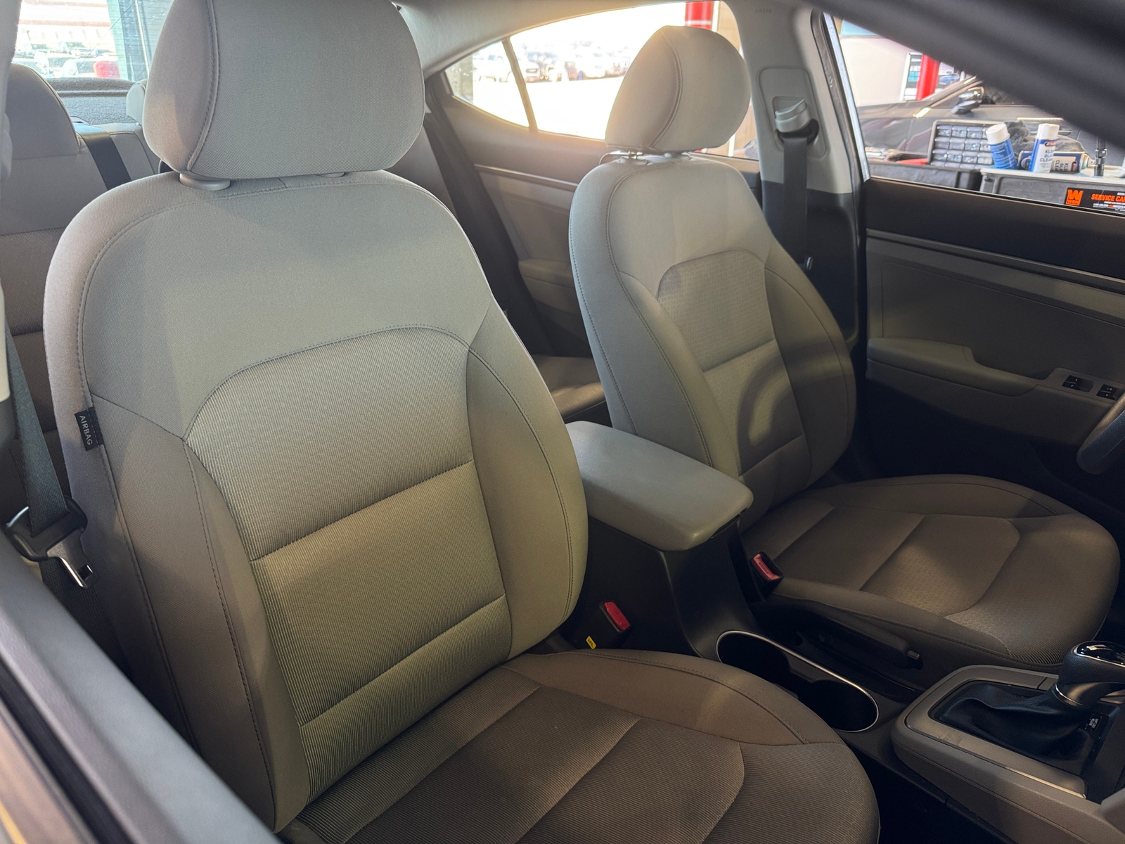 Thumbnail: 2017 Hyundai Elantra - 2