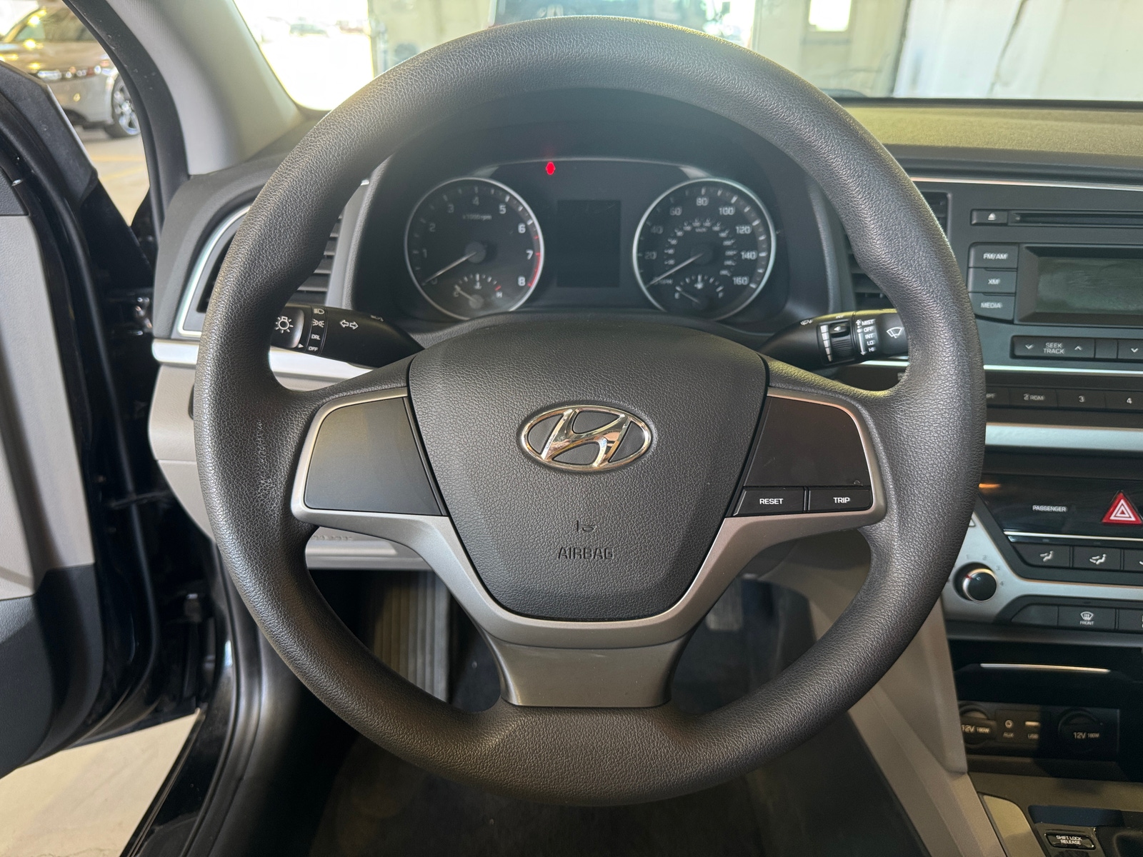 Thumbnail: 2017 Hyundai Elantra - 5