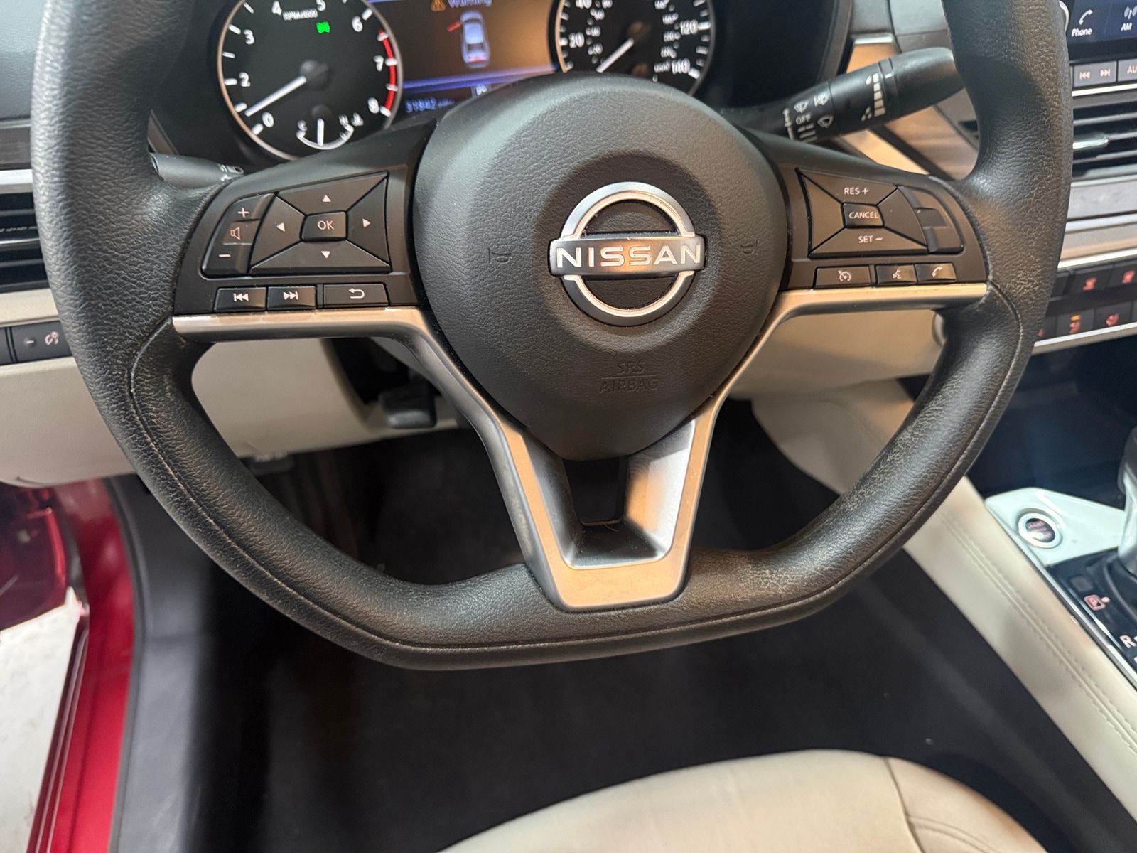 Thumbnail: 2023 Nissan Altima - 5