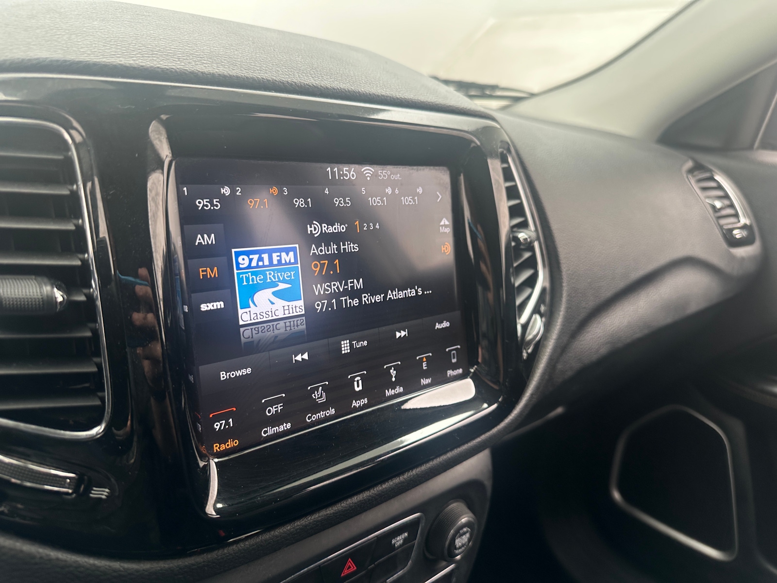 Thumbnail: 2019 Jeep Compass - 3