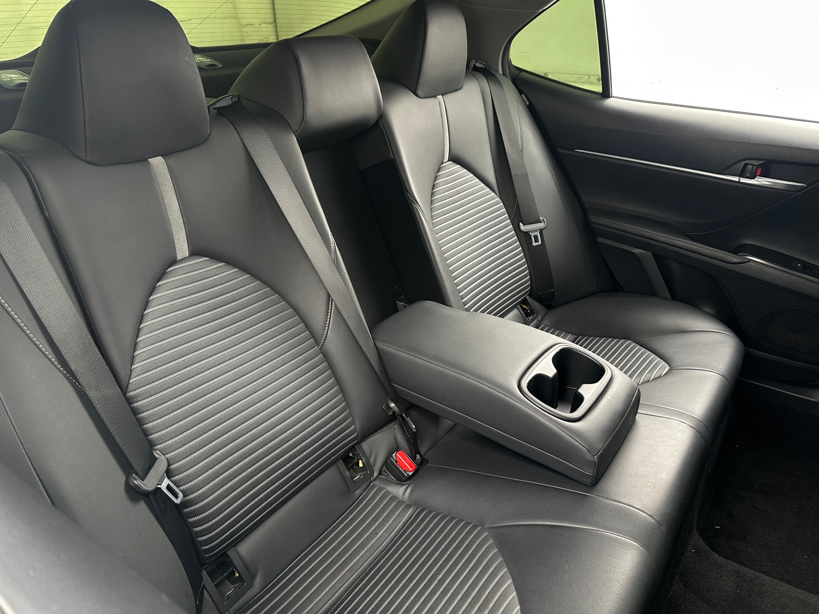Thumbnail: 2018 Toyota Camry - 6