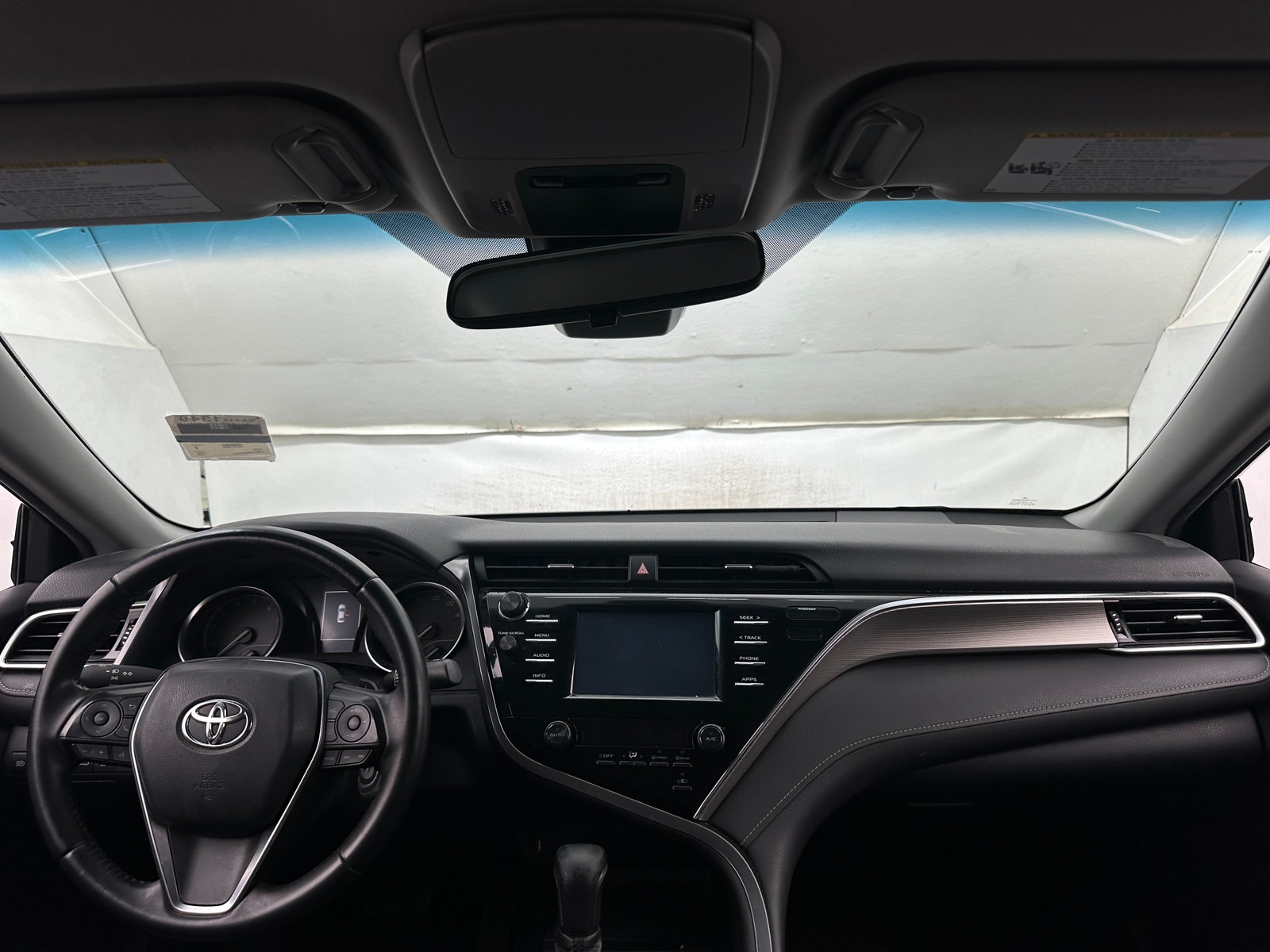 Thumbnail: 2018 Toyota Camry - 3