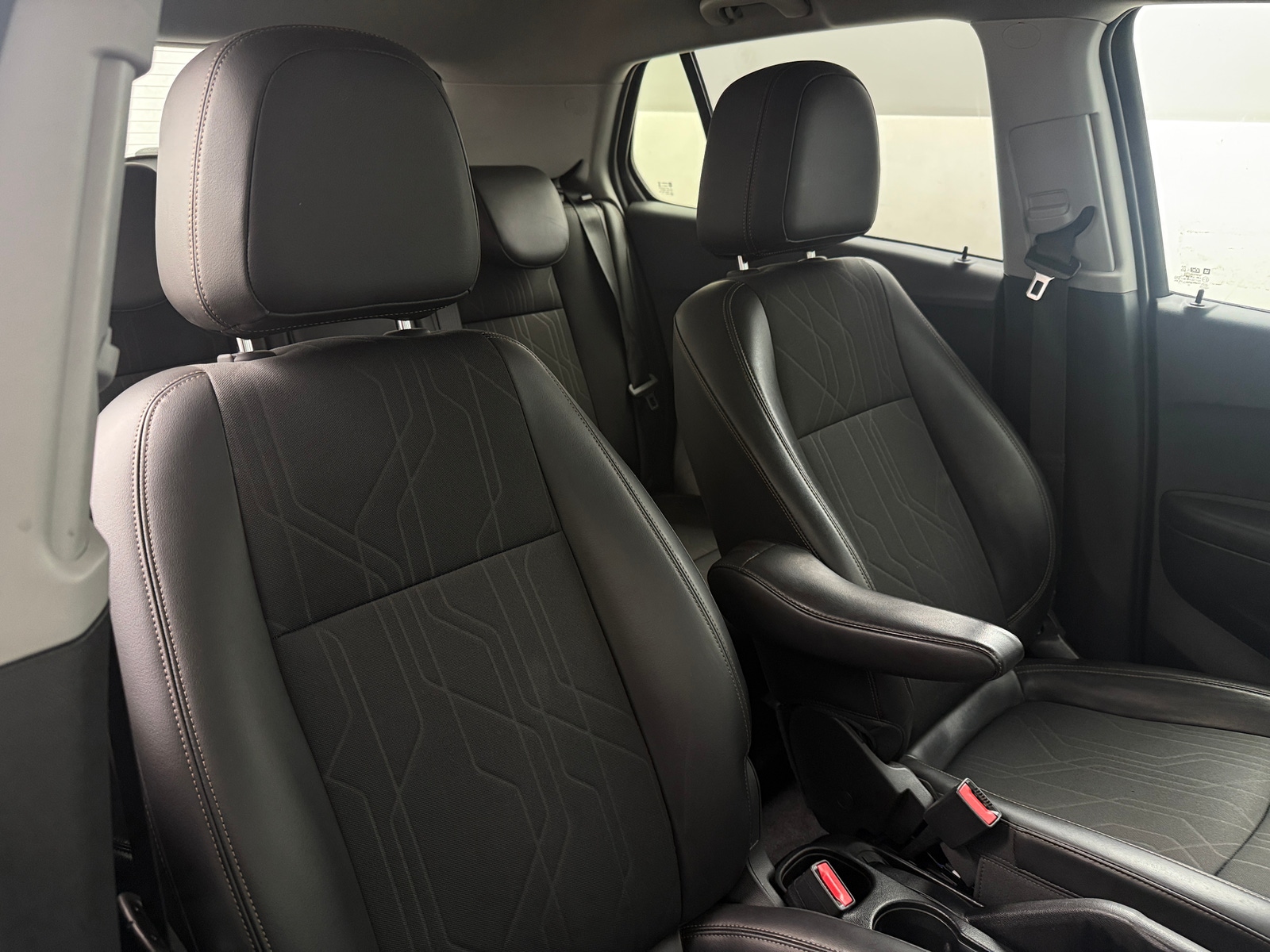 Thumbnail: 2022 Chevrolet Trax - 2