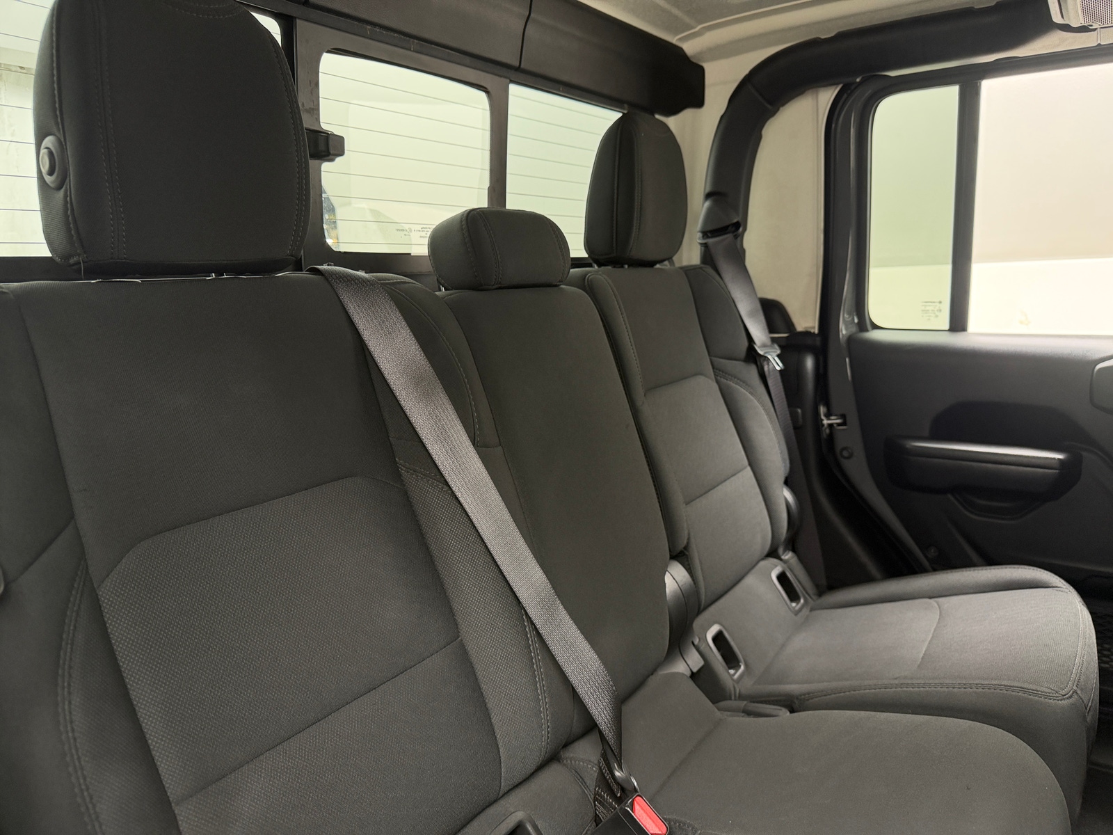 Thumbnail: 2021 Jeep Gladiator - 6
