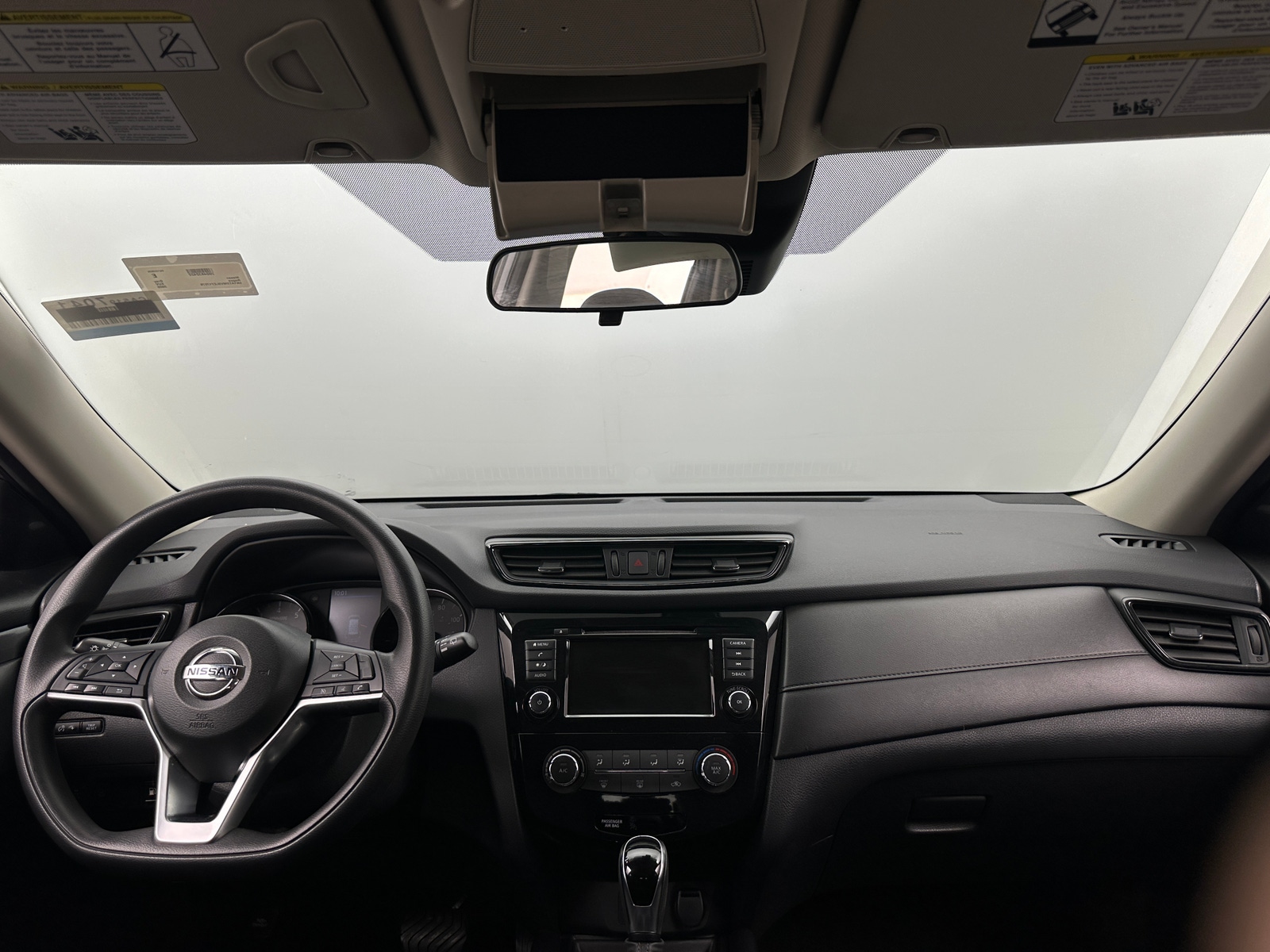 Thumbnail: 2020 Nissan Rogue - 3