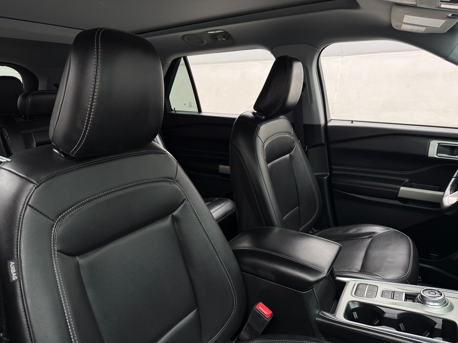 Thumbnail: 2022 Ford Explorer - 2
