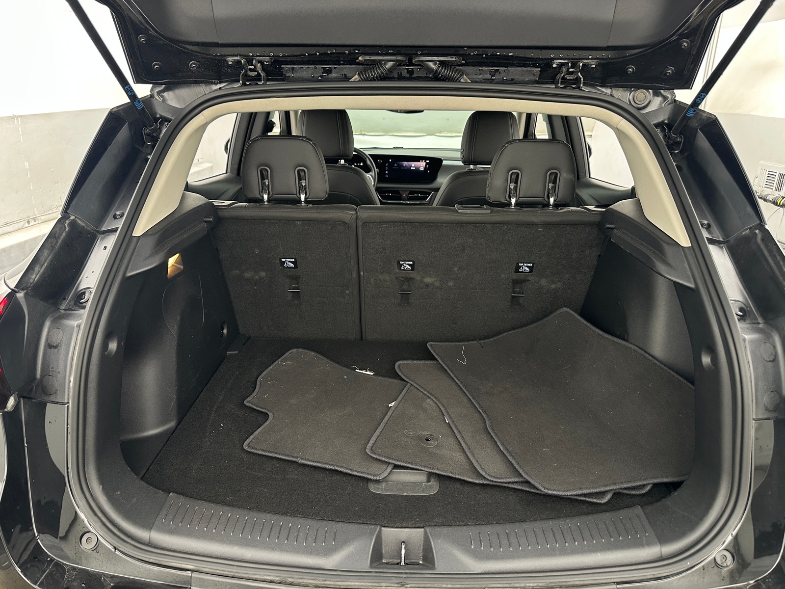 Thumbnail: 2025 Buick Encore GX - 6