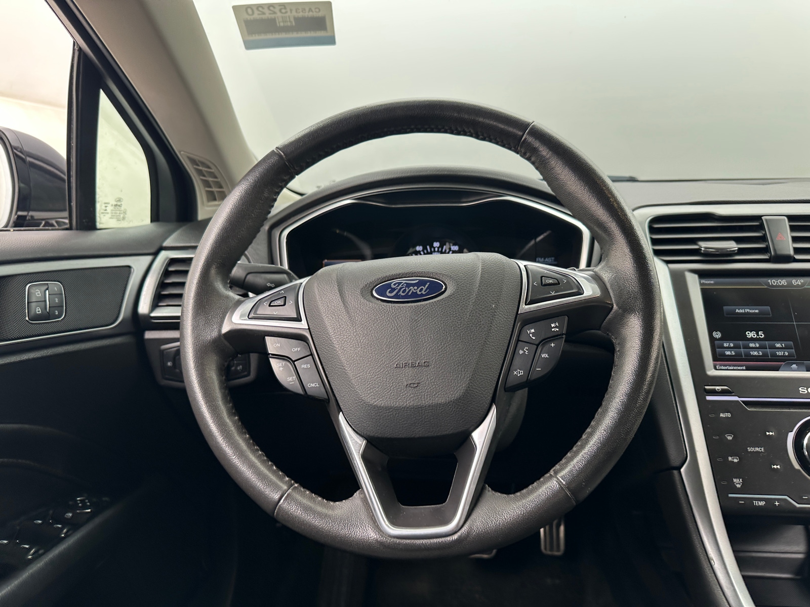 Thumbnail: 2015 Ford Fusion - 4