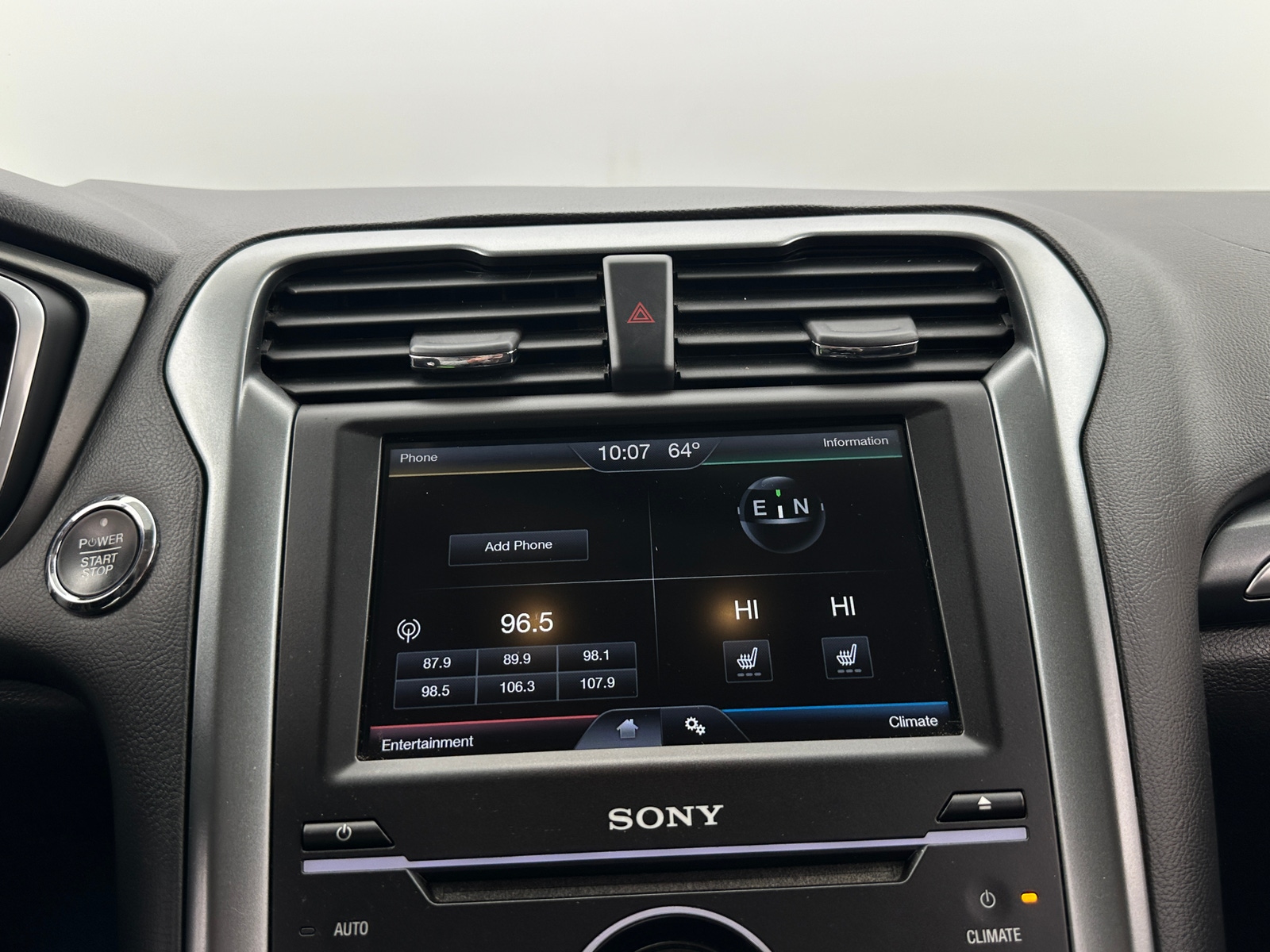 Thumbnail: 2015 Ford Fusion - 3