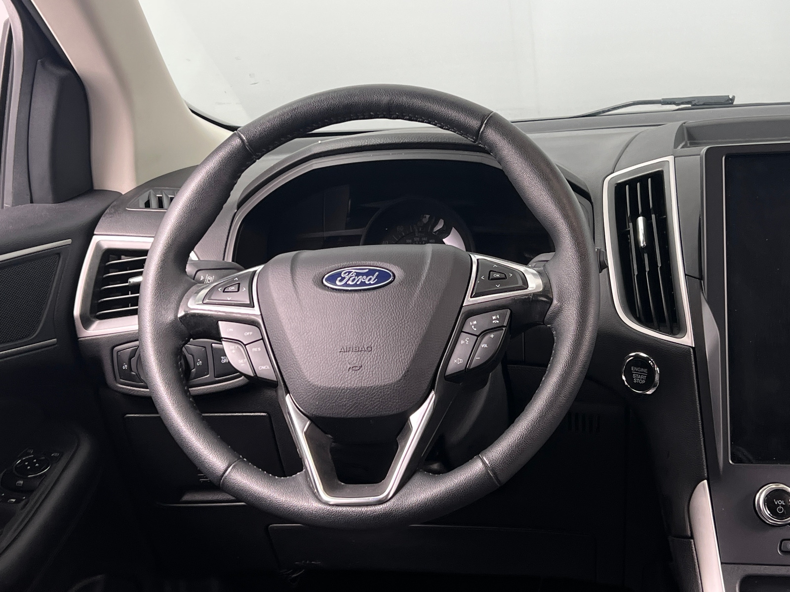 Thumbnail: 2024 Ford Edge - 4