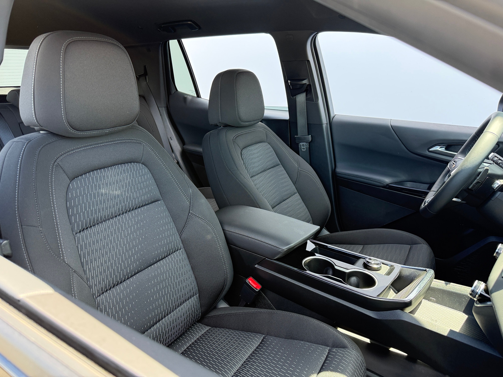 Thumbnail: 2026 Chevrolet Equinox - 2