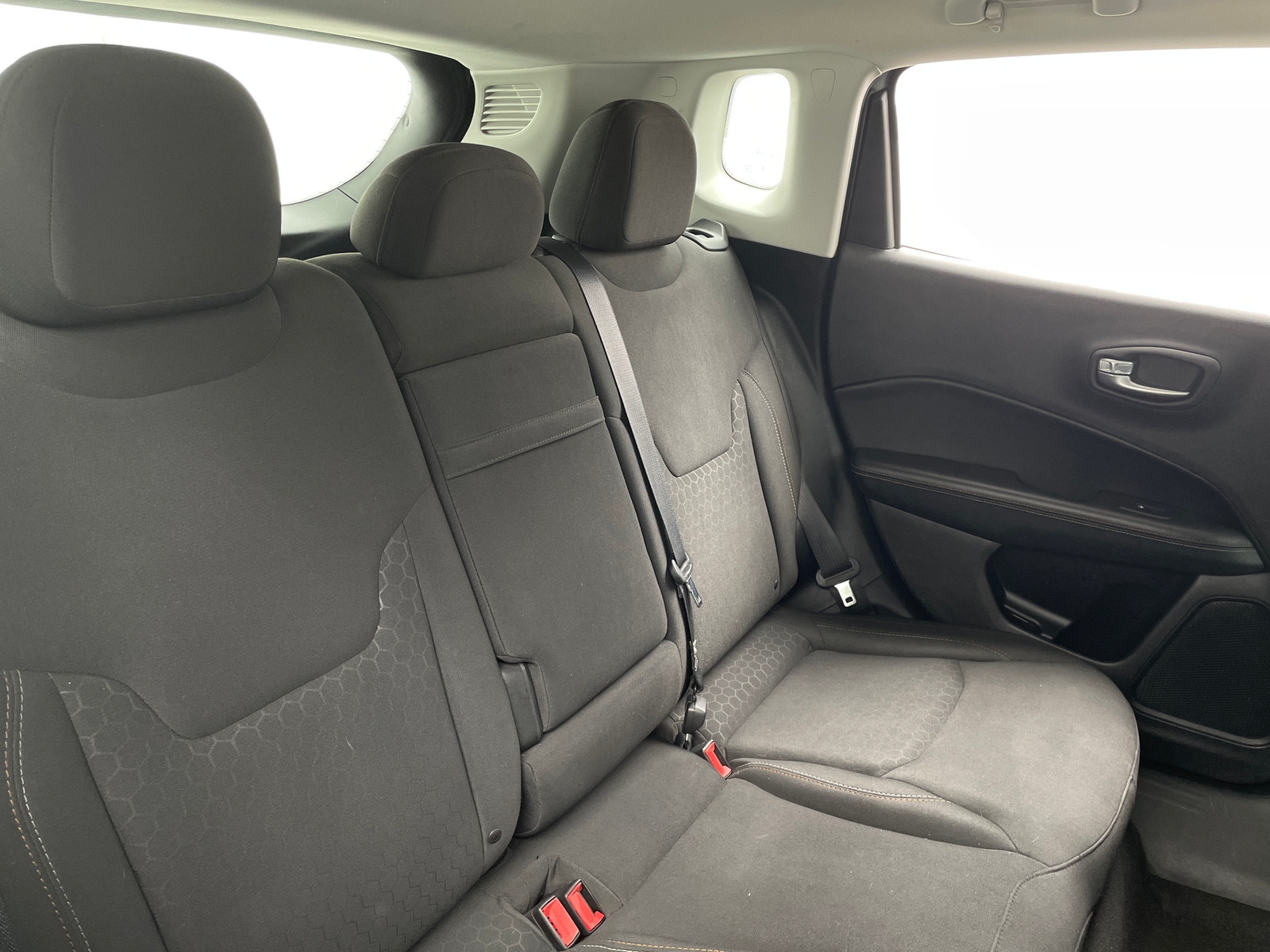 Thumbnail: 2018 Jeep Compass - 6