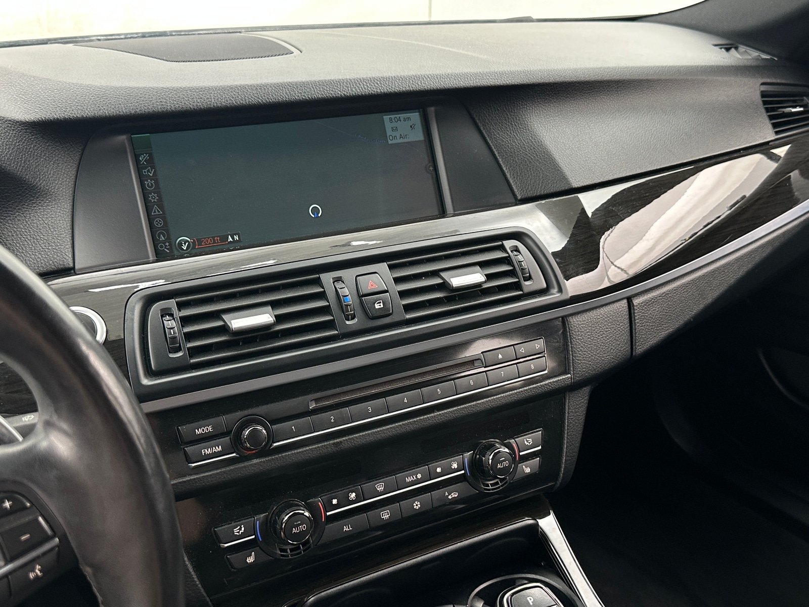 Thumbnail: 2012 BMW 5 Series - 3