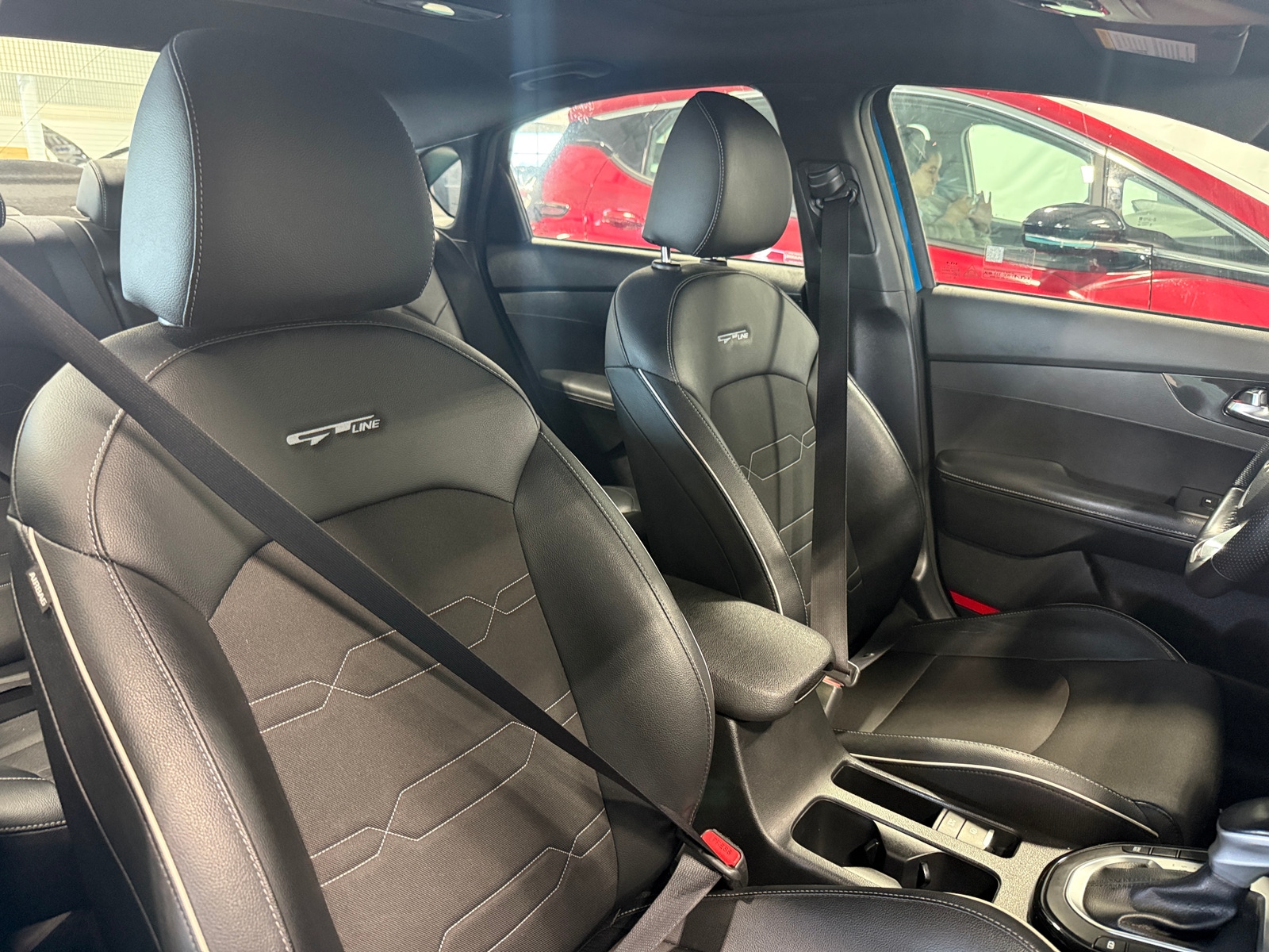 Thumbnail: 2022 Kia Forte - 2