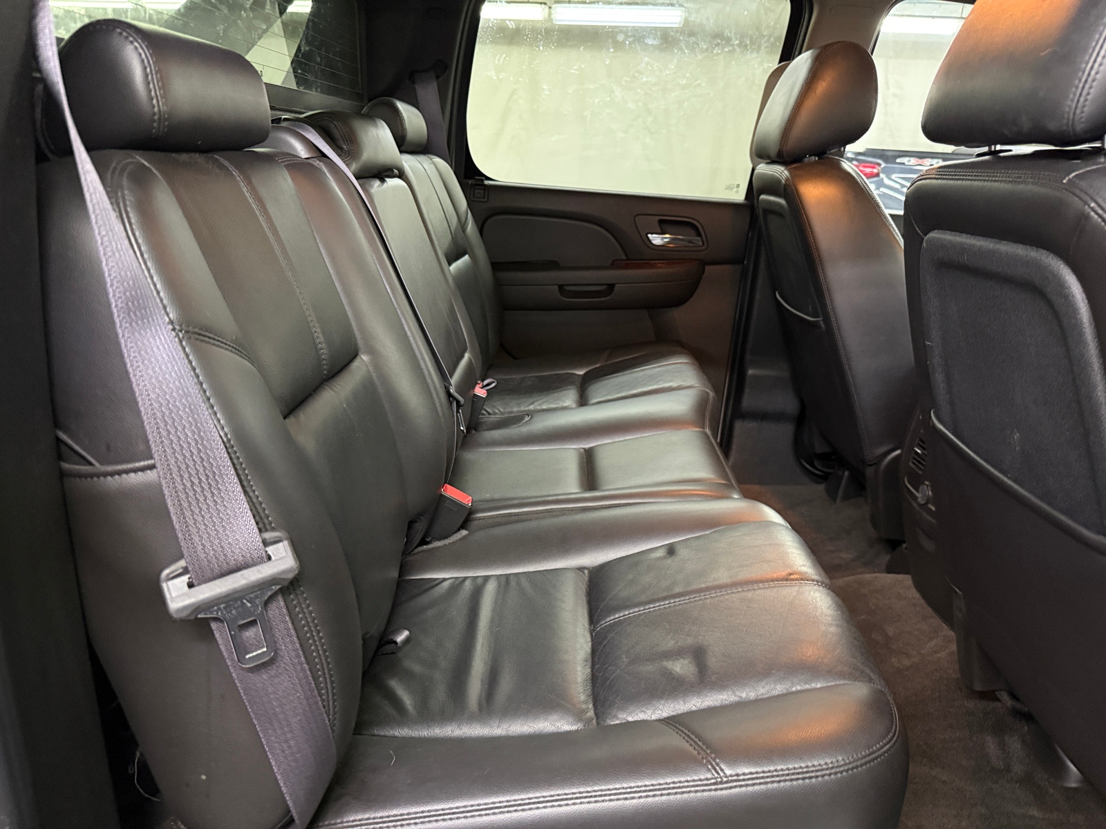 Thumbnail: 2011 Chevrolet Avalanche 1500 - 6