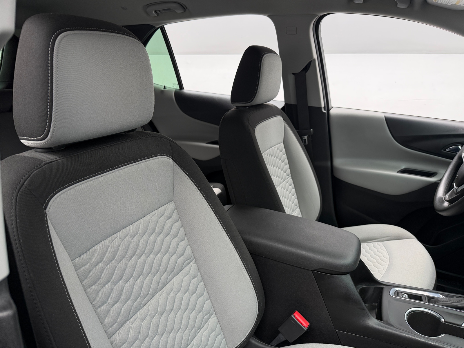 Thumbnail: 2018 Chevrolet Equinox - 2