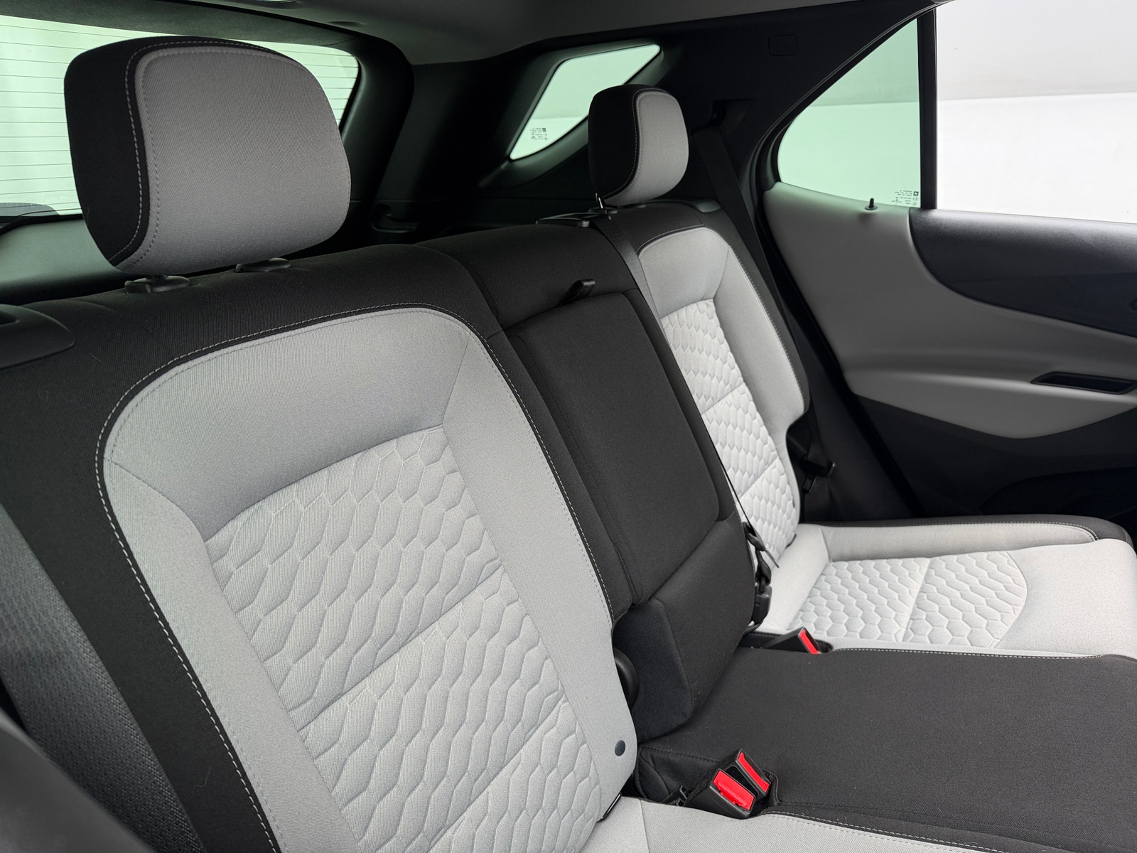 Thumbnail: 2018 Chevrolet Equinox - 6