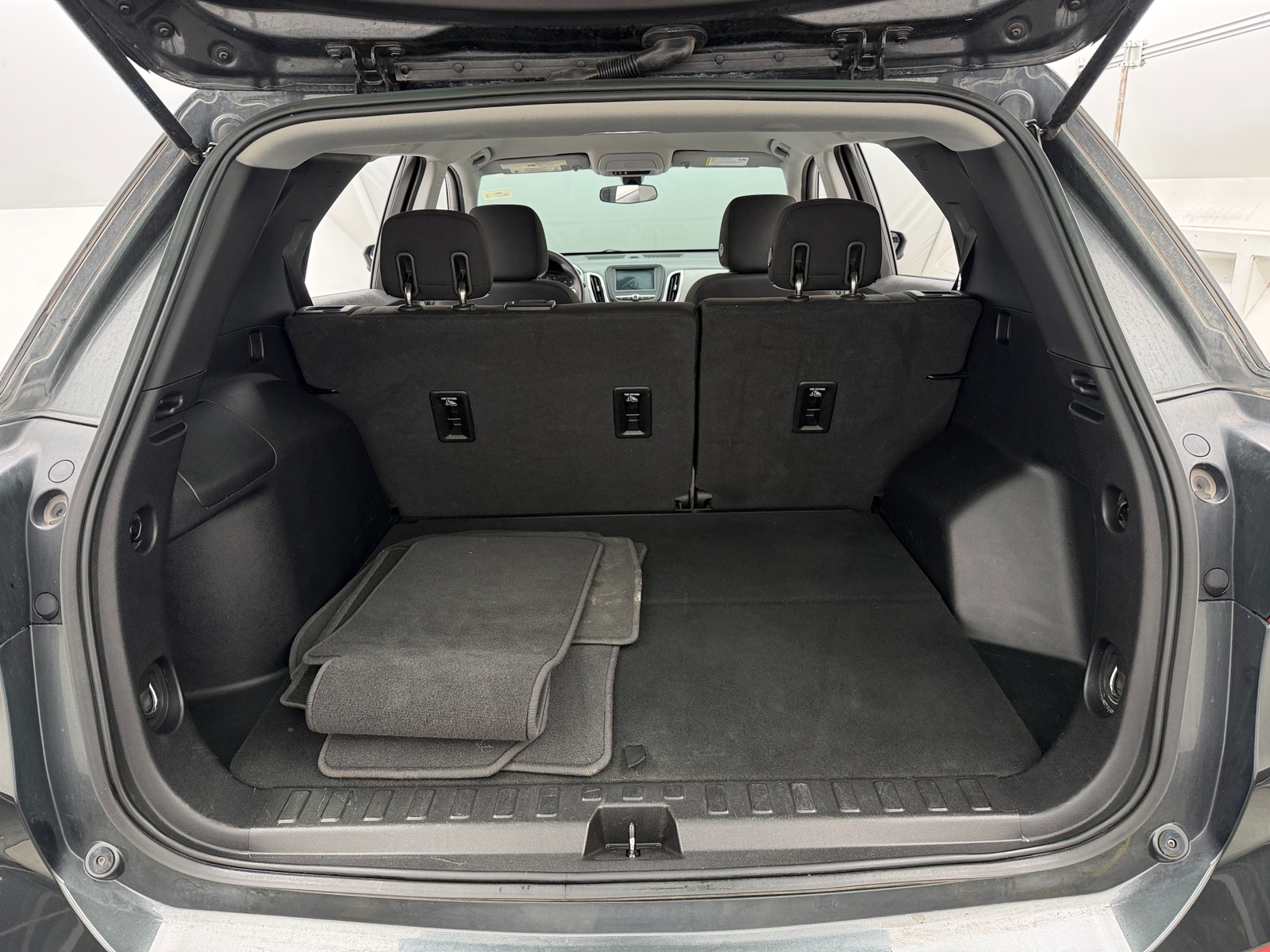 Thumbnail: 2018 Chevrolet Equinox - 7