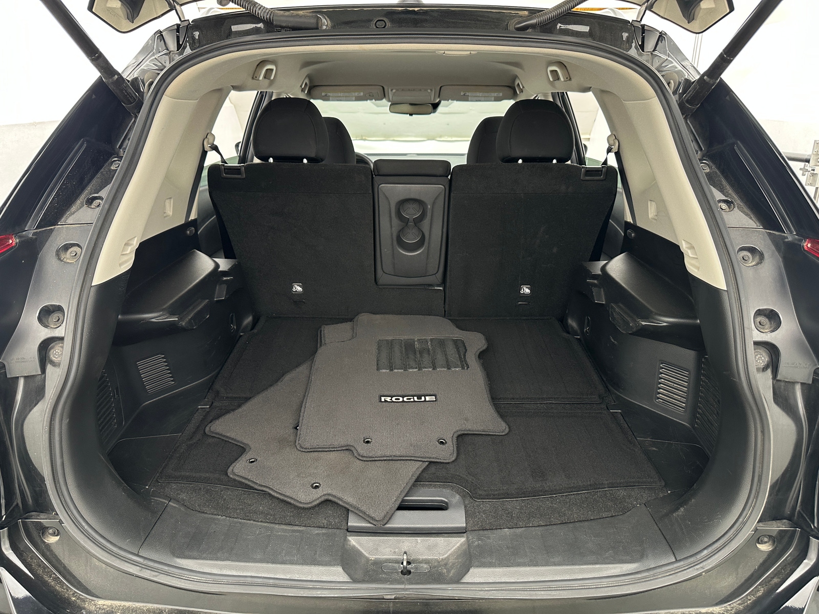 Thumbnail: 2019 Nissan Rogue - 7