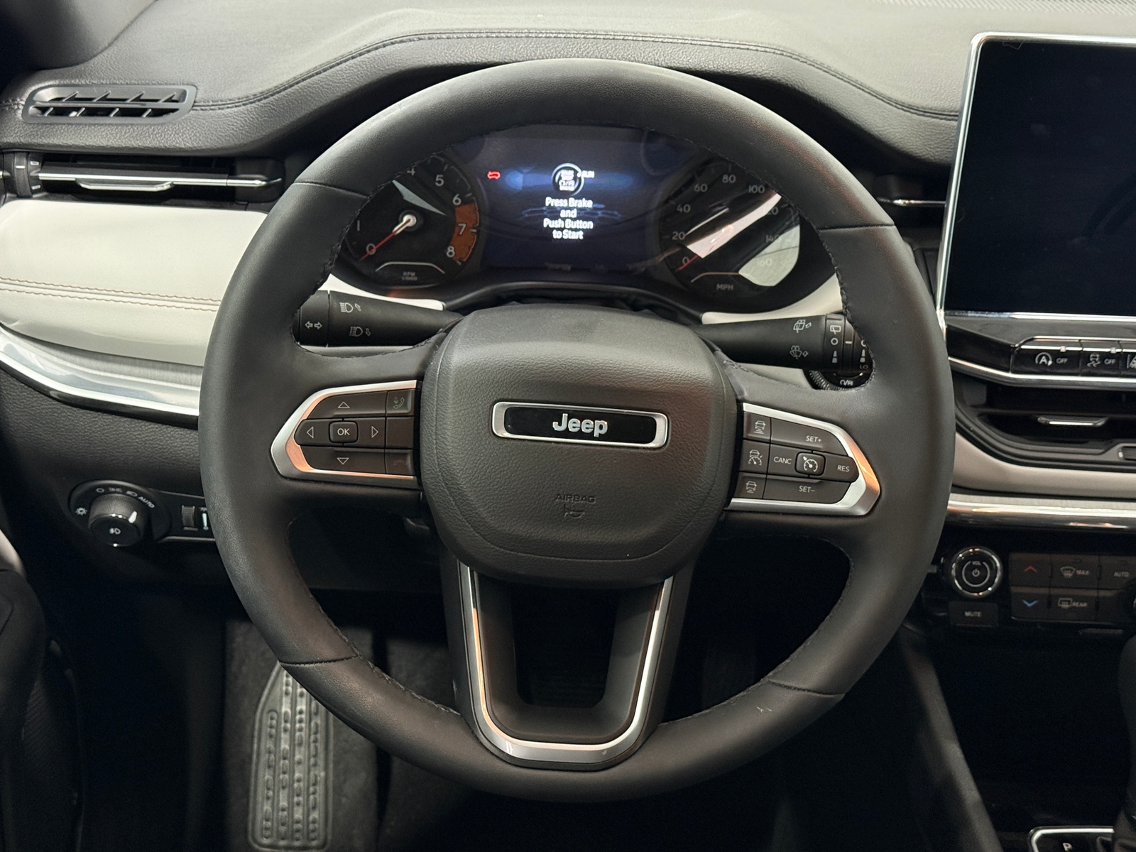 Thumbnail: 2023 Jeep Compass - 4