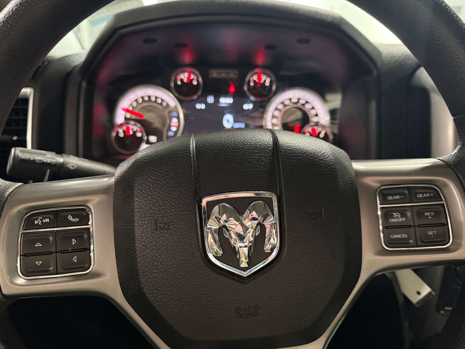 Thumbnail: 2023 RAM 1500 Classic - 5