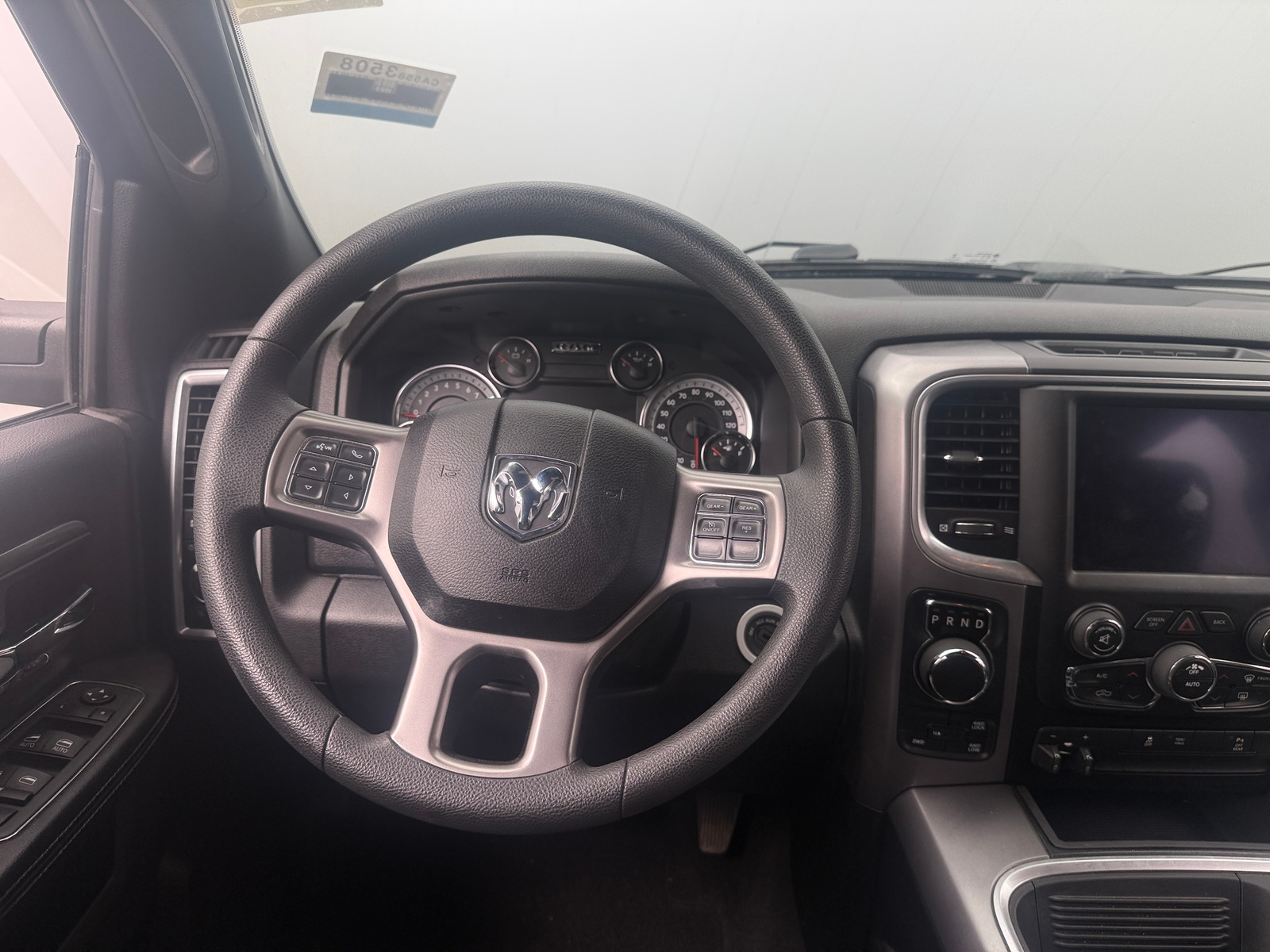 Thumbnail: 2022 RAM 1500 Classic - 5