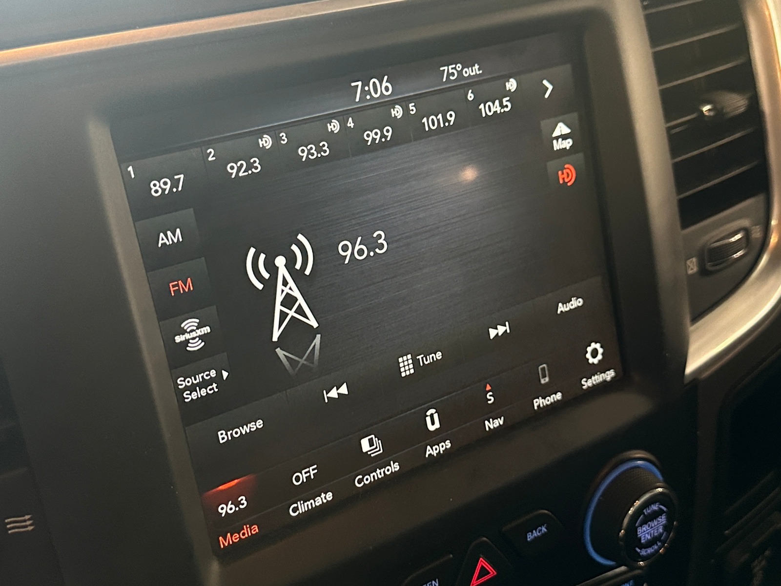 Thumbnail: 2022 RAM 1500 Classic - 4