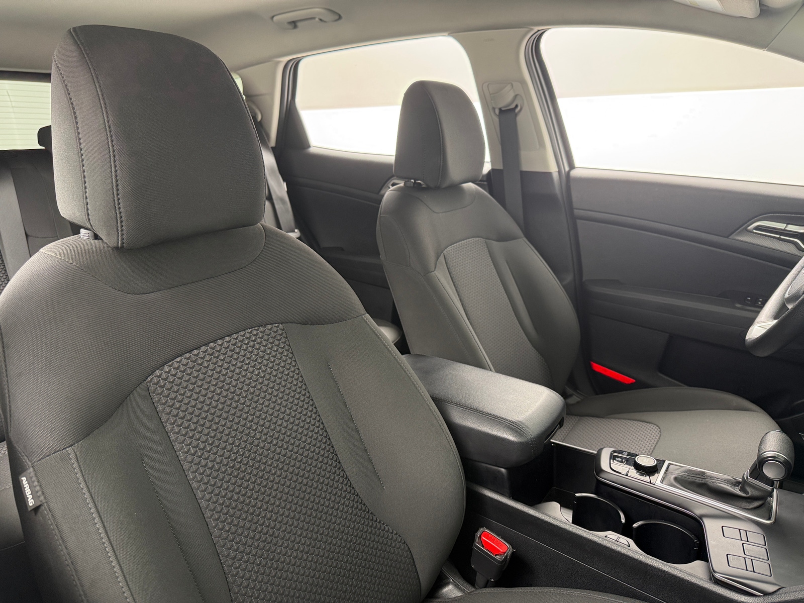 Thumbnail: 2025 Kia Sportage - 2