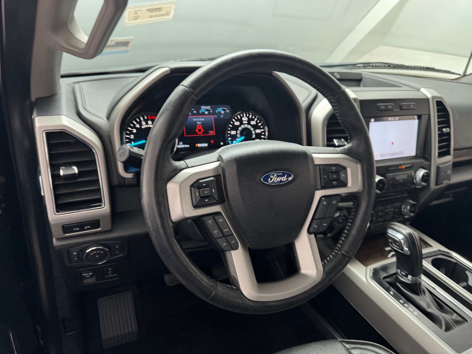 Thumbnail: 2018 Ford Econoline - 4