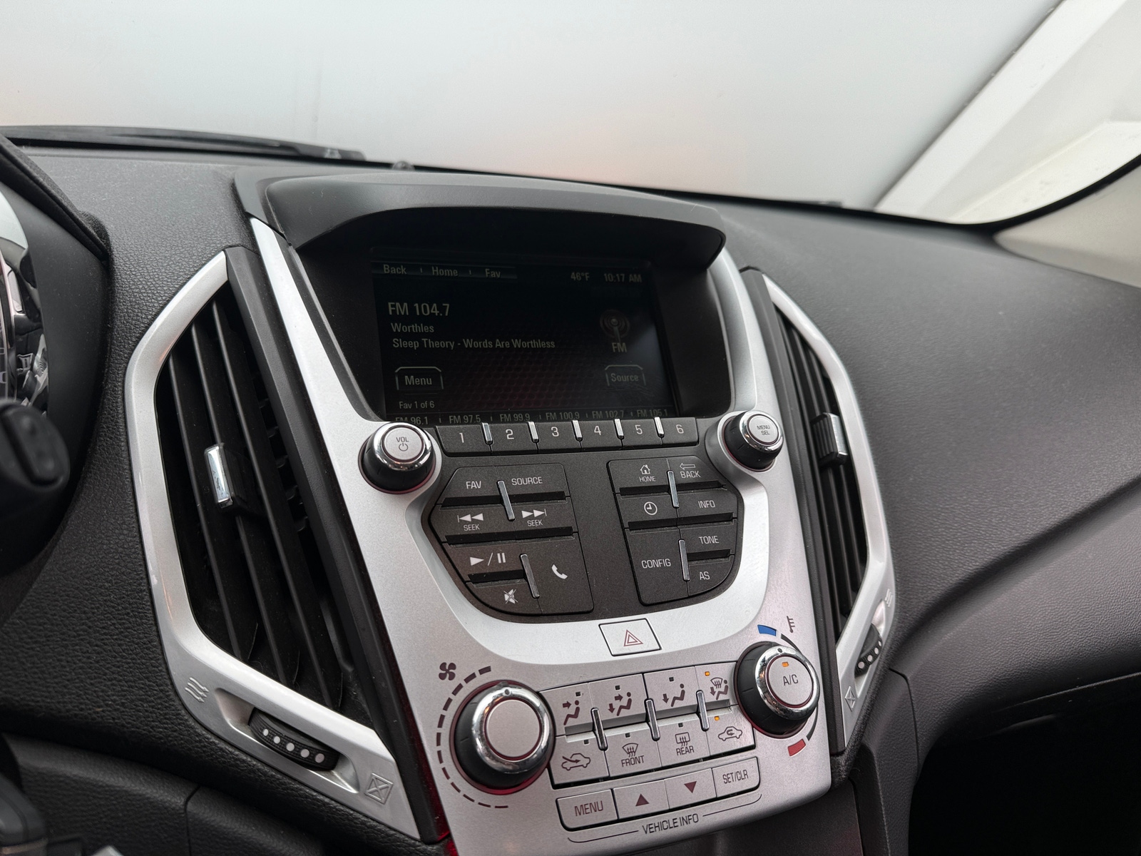 Thumbnail: 2017 GMC Terrain - 4