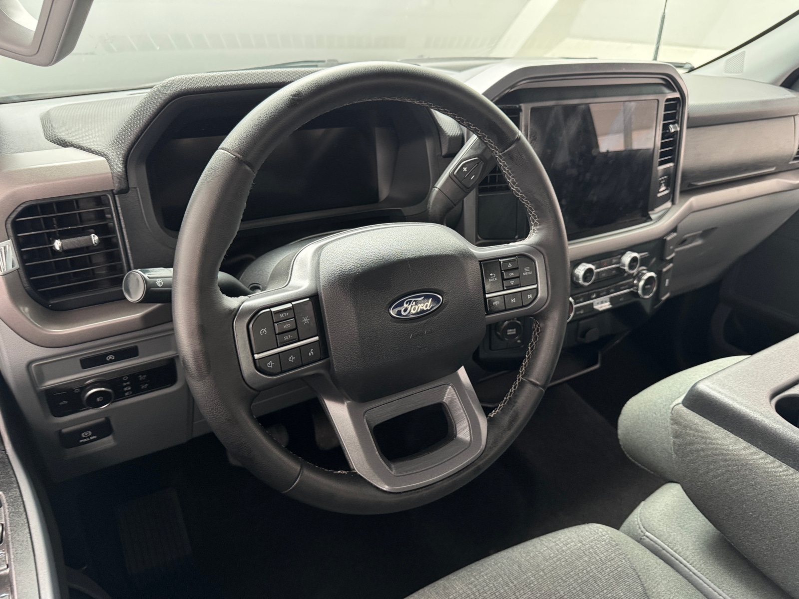Thumbnail: 2025 Ford Econoline - 5