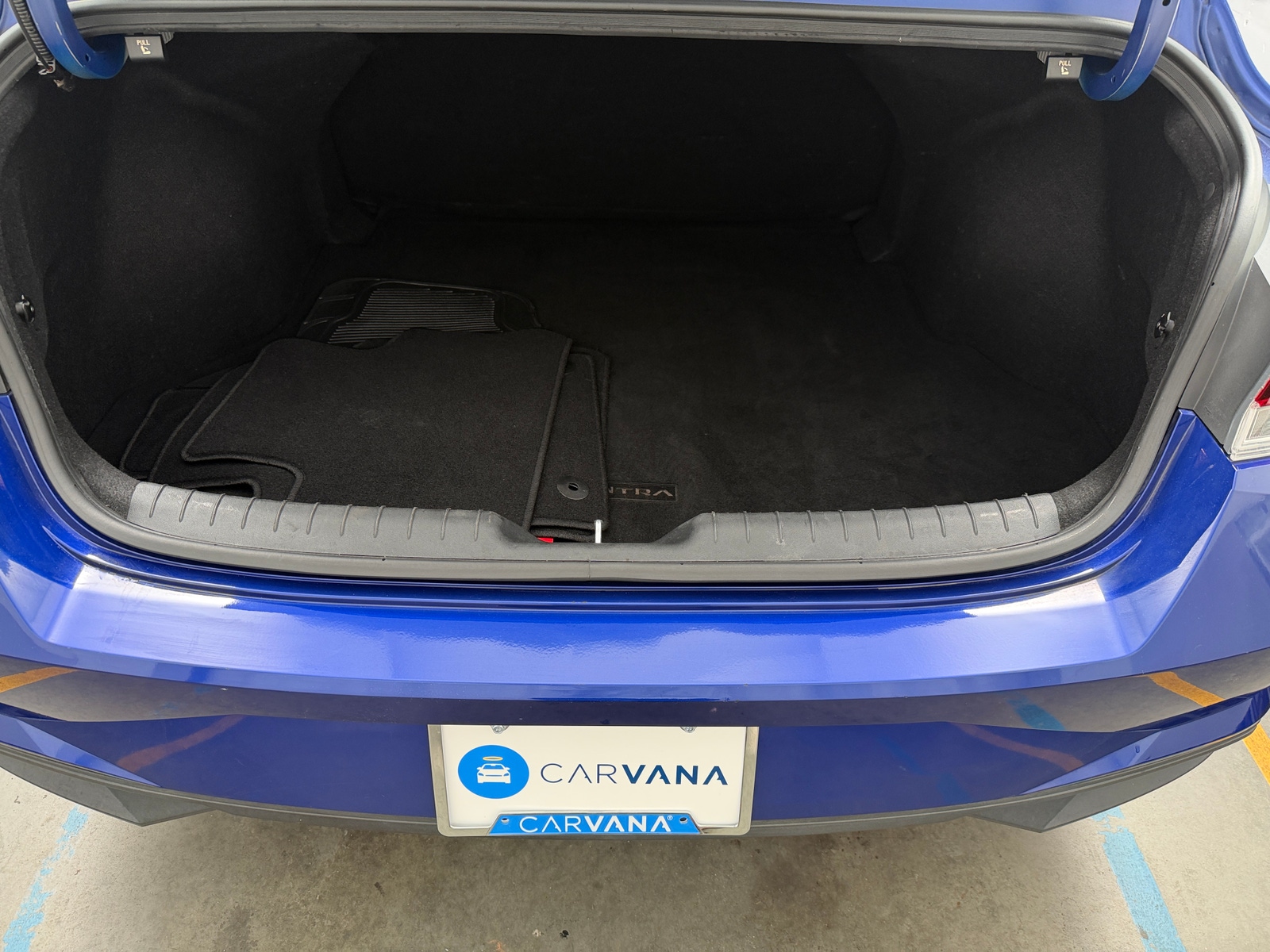 Thumbnail: 2022 Hyundai Elantra - 7