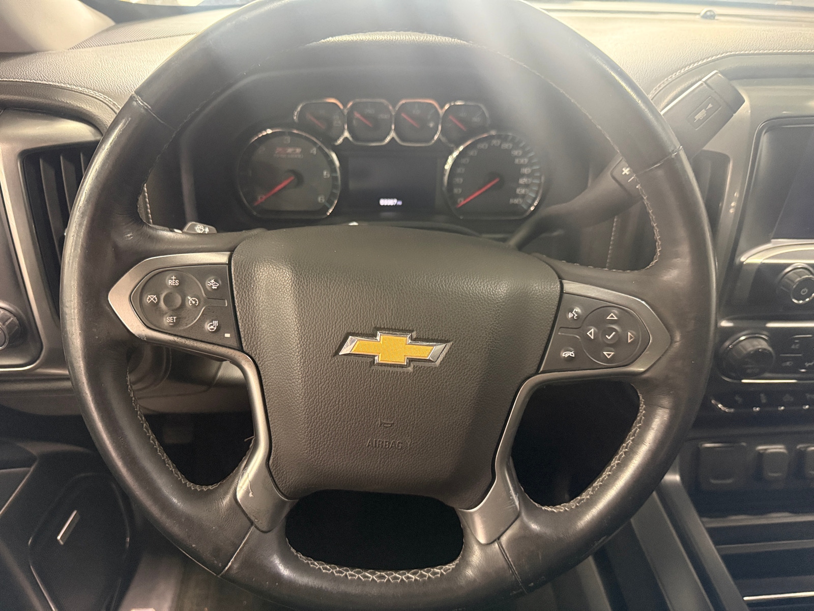 Thumbnail: 2017 Chevrolet Silverado 1500 - 4