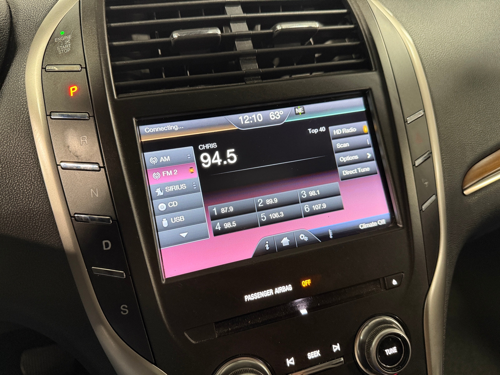 Thumbnail: 2015 Lincoln MKC - 4