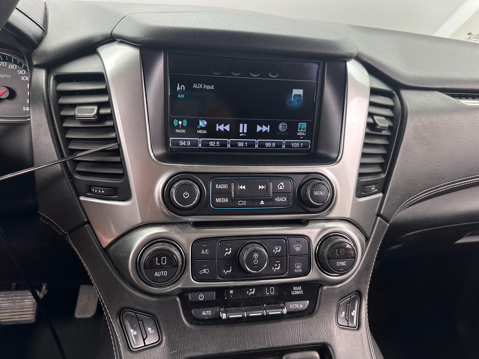 Thumbnail: 2016 Chevrolet Tahoe - 3