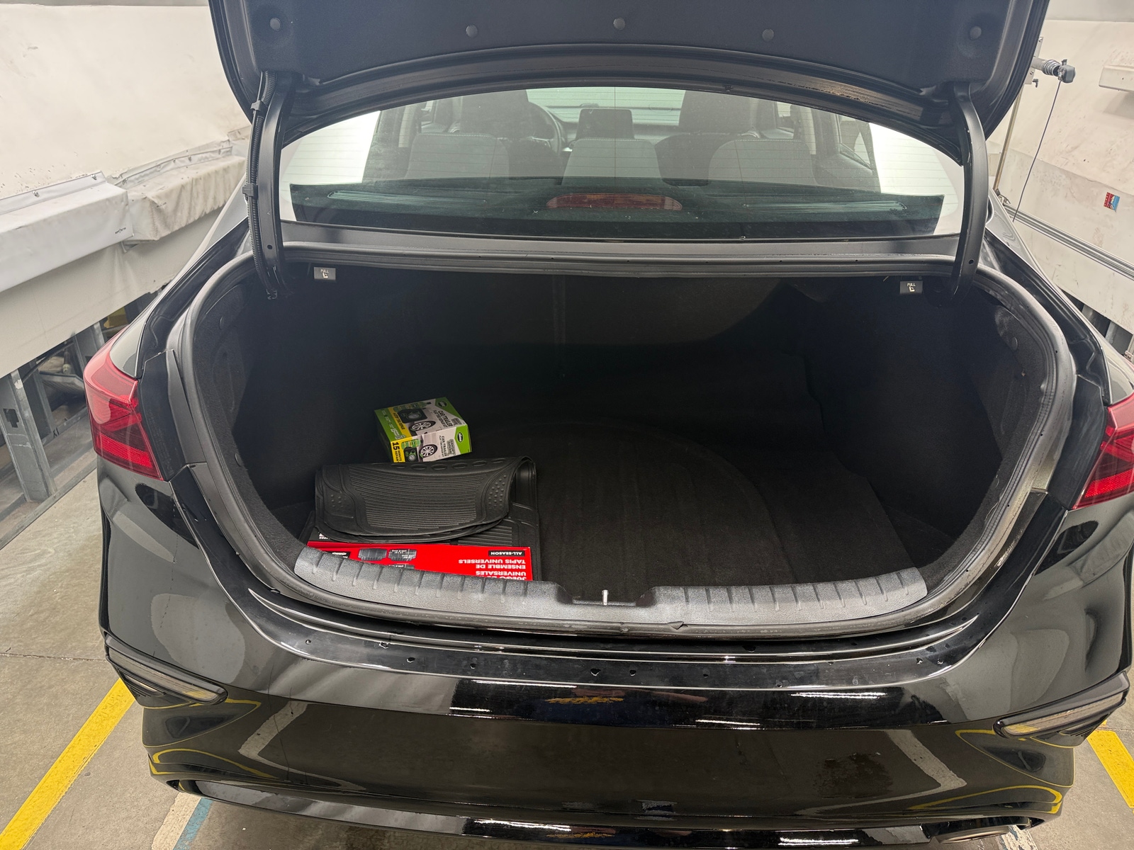 Thumbnail: 2021 Kia Forte - 7