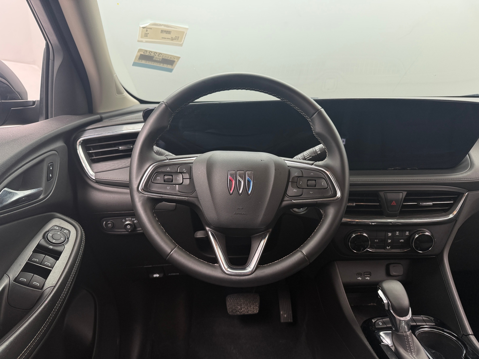 Thumbnail: 2025 Buick Encore GX - 4