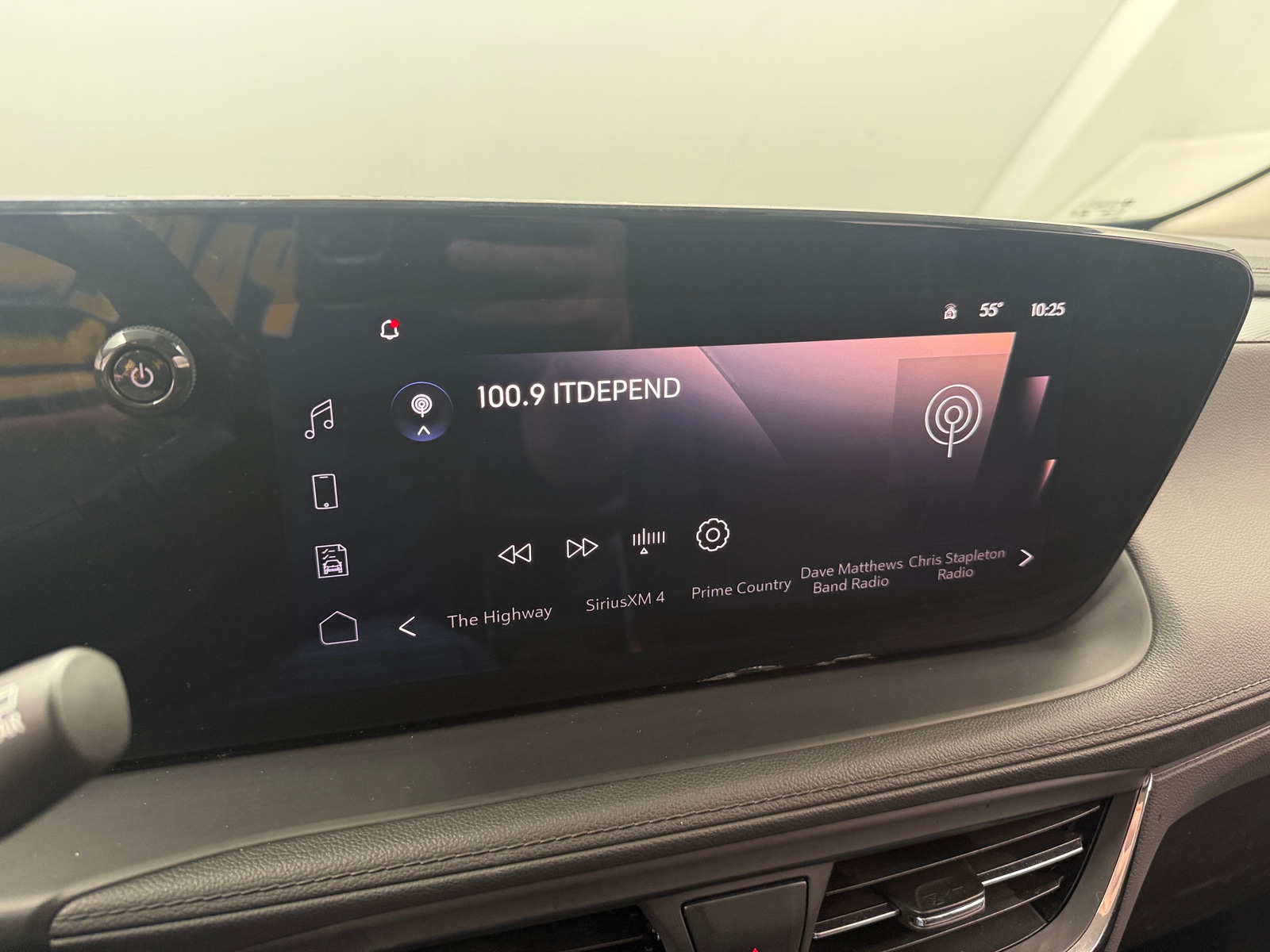 Thumbnail: 2025 Buick Encore GX - 3