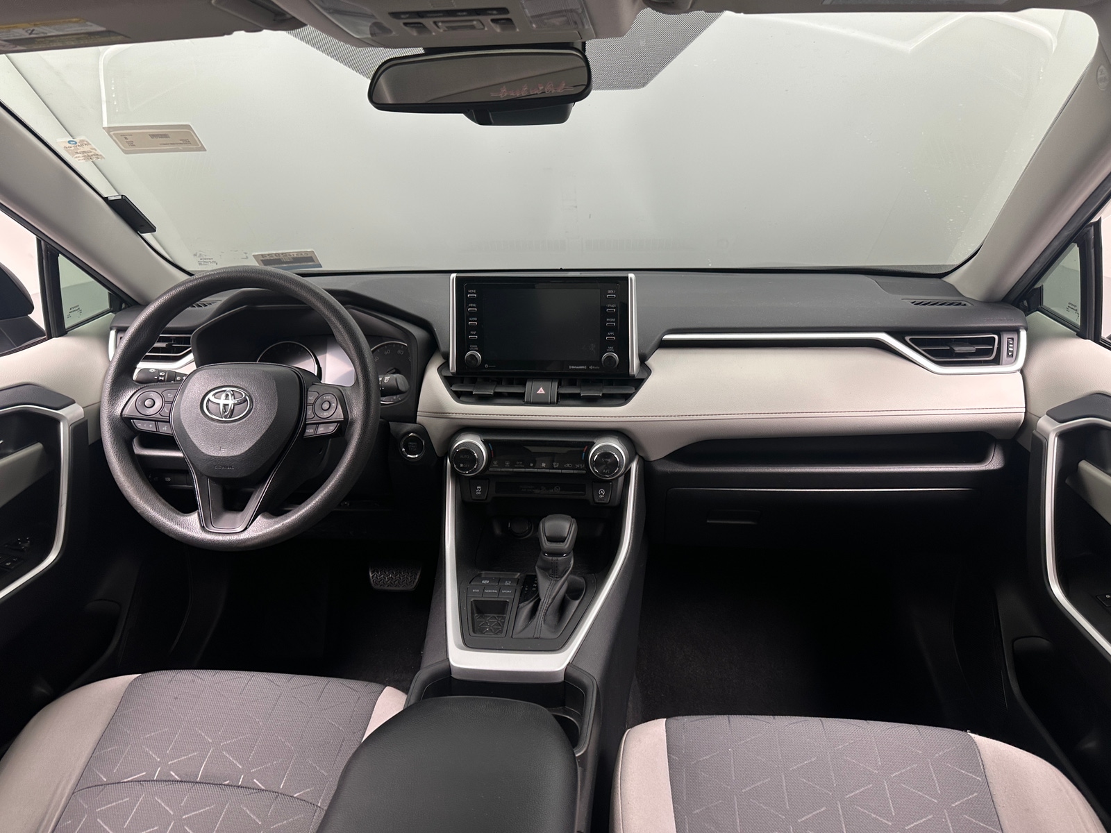 Thumbnail: 2021 Toyota RAV4 - 3