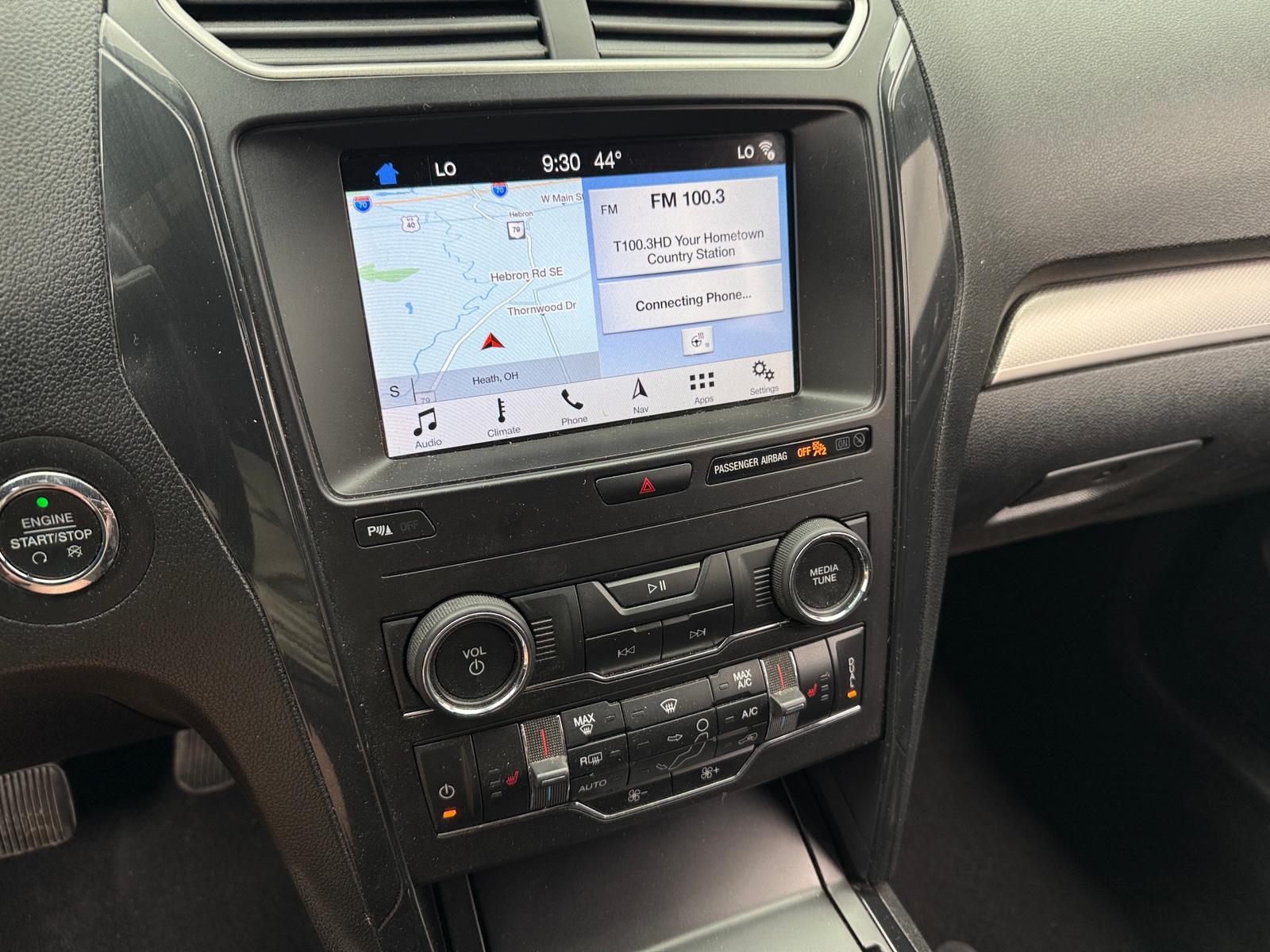 Thumbnail: 2019 Ford Explorer - 4