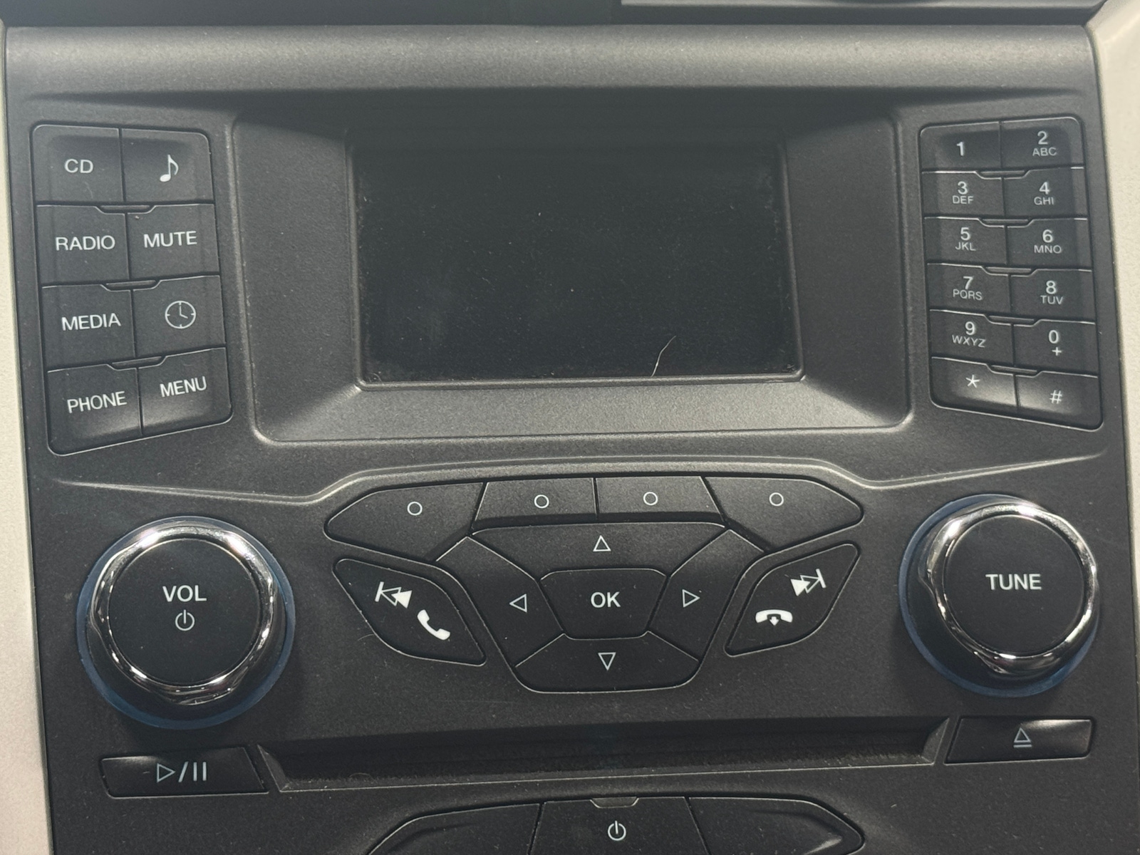 Thumbnail: 2016 Ford Fusion - 4