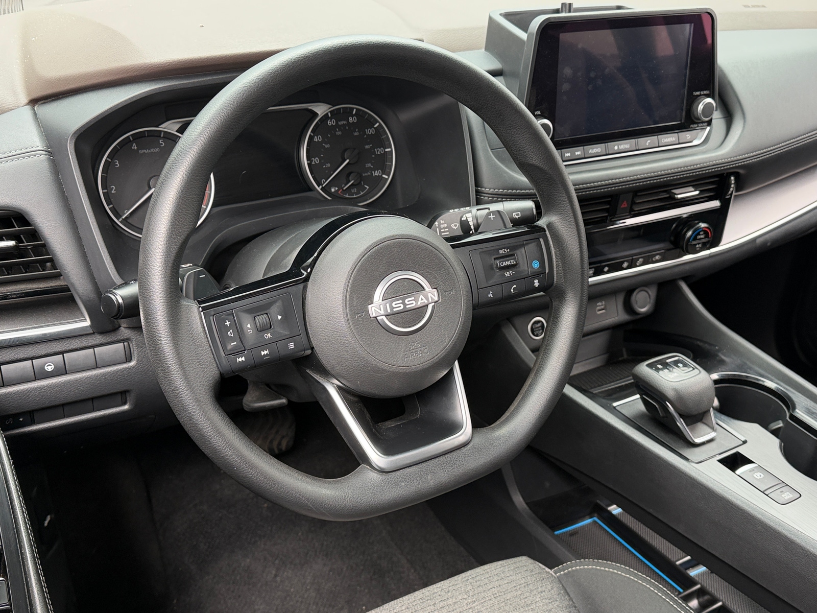 Thumbnail: 2022 Nissan Rogue - 5