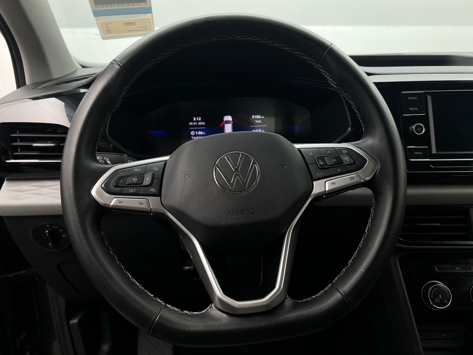Thumbnail: 2024 Volkswagen Taos - 5