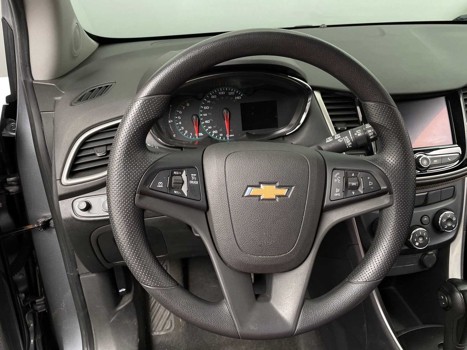 Thumbnail: 2020 Chevrolet Trax - 5