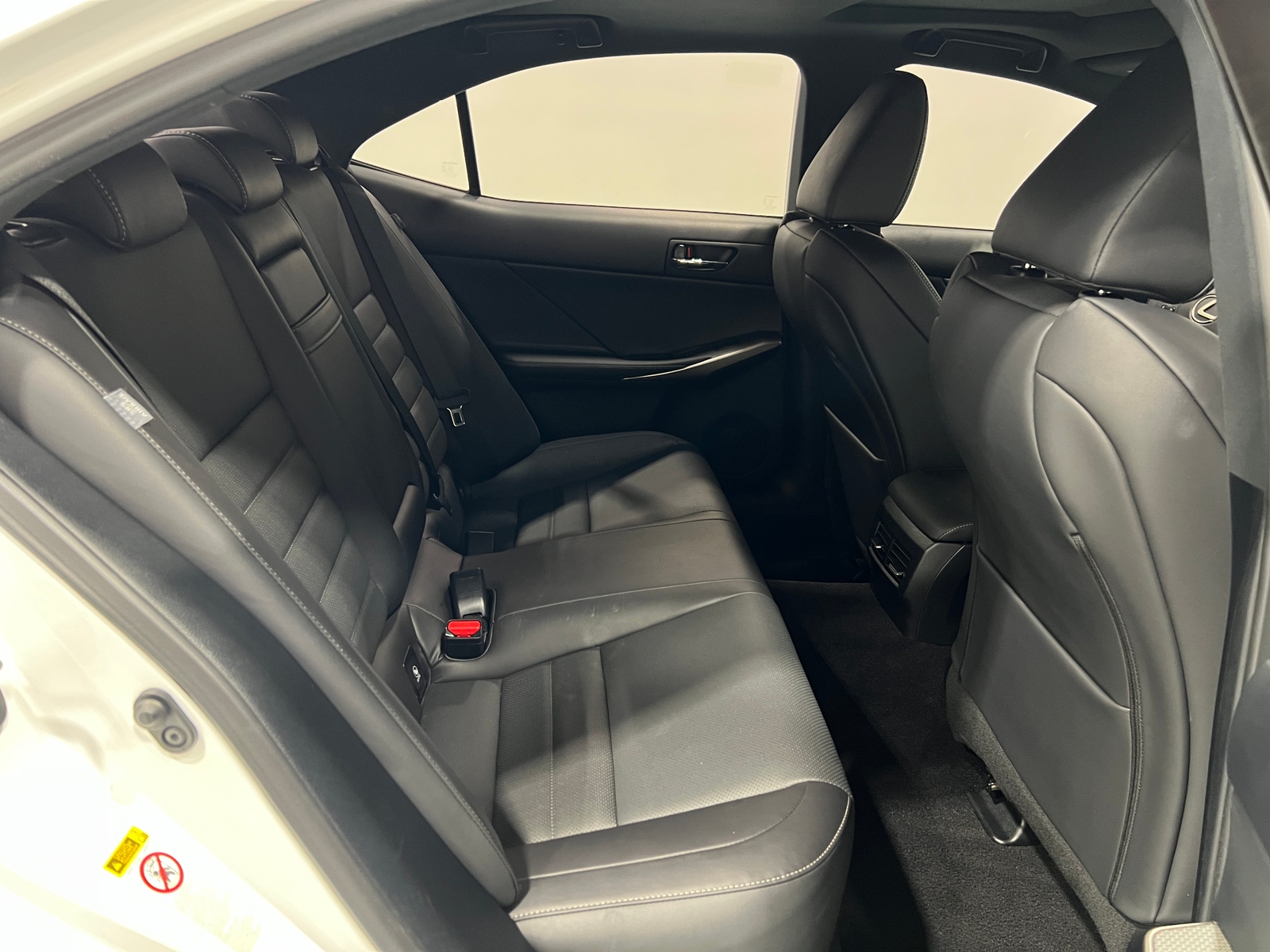 Thumbnail: 2016 Lexus IS - 5