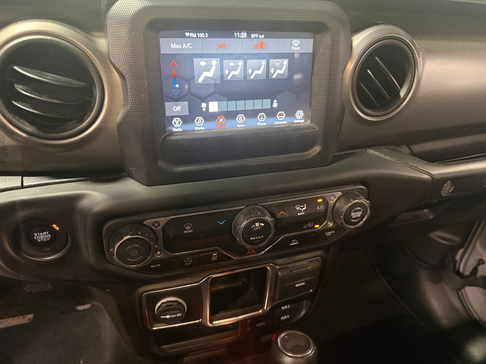 Thumbnail: 2022 Jeep Wrangler - 4